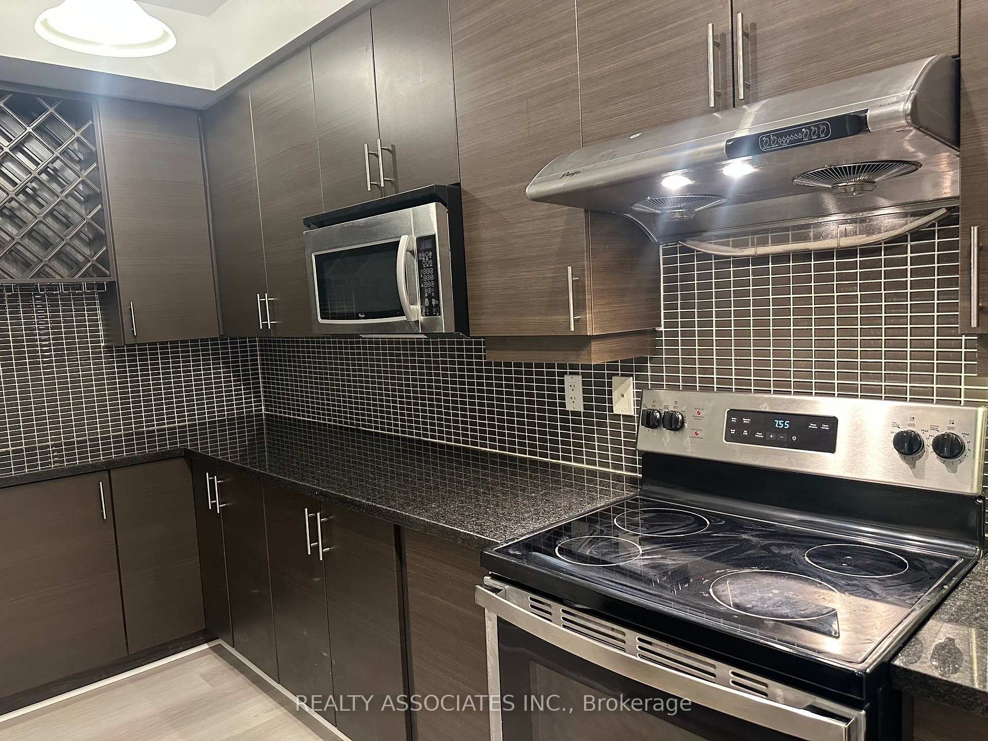 Photo 7 of Unit 181, 23 Cox Boulevard, Markham, Unionville — HOMEH