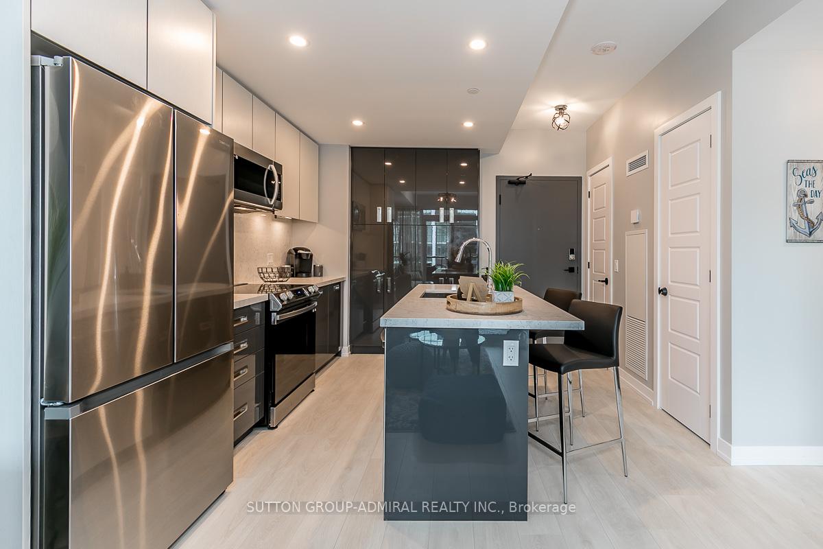 Photo 5 of Unit 326, 415 Sea Ray Avenue, Innisfil, Rural Innisfil — HOMEH