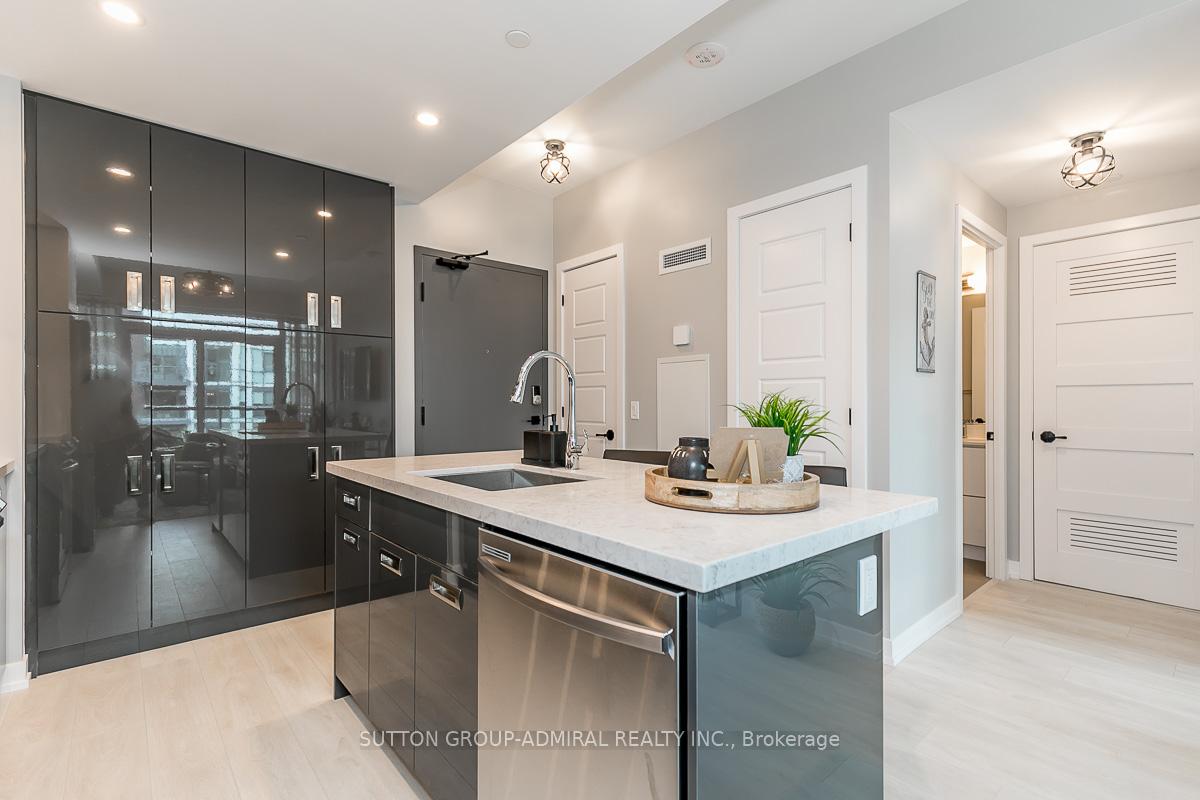 Photo 7 of Unit 326, 415 Sea Ray Avenue, Innisfil, Rural Innisfil — HOMEH