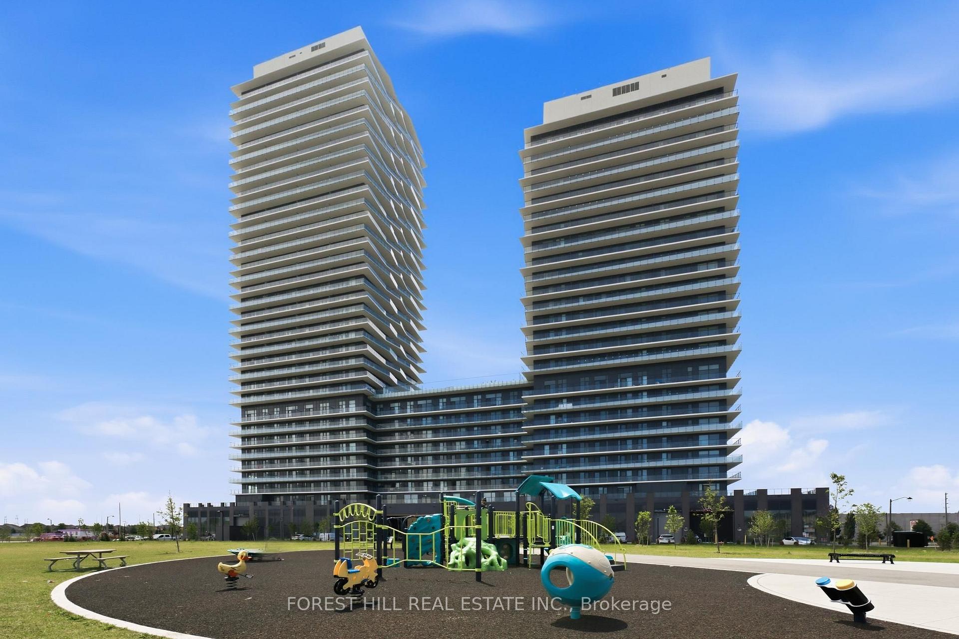 Front of Unit 1517, 15 Skyridge Drive