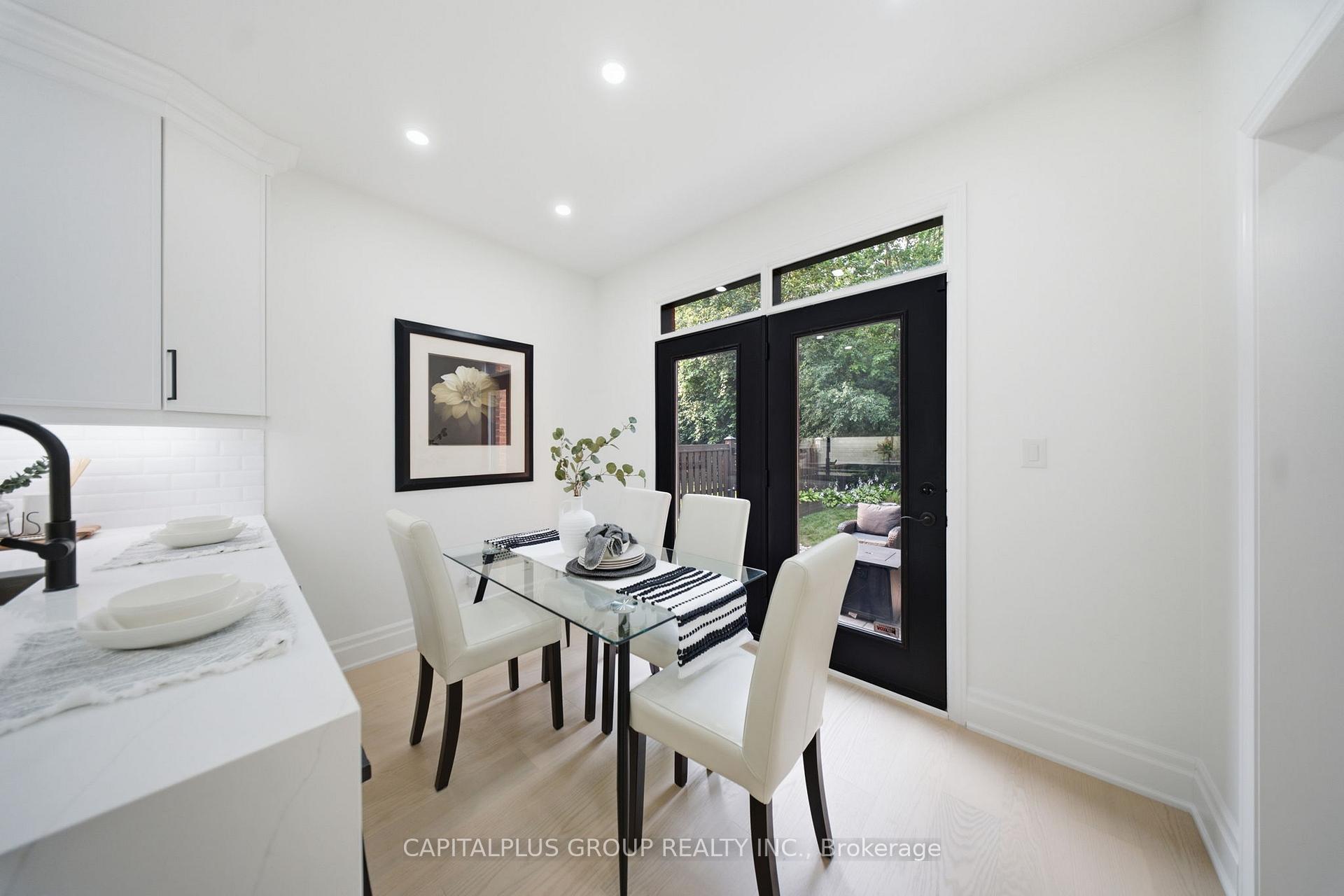 Photo 16 of 54 Tom Edwards Drive, Whitby, Rolling Acres — HOMEH