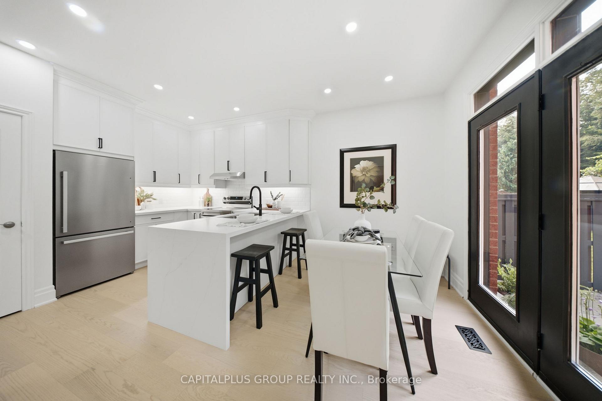 Photo 24 of 54 Tom Edwards Drive, Whitby, Rolling Acres — HOMEH