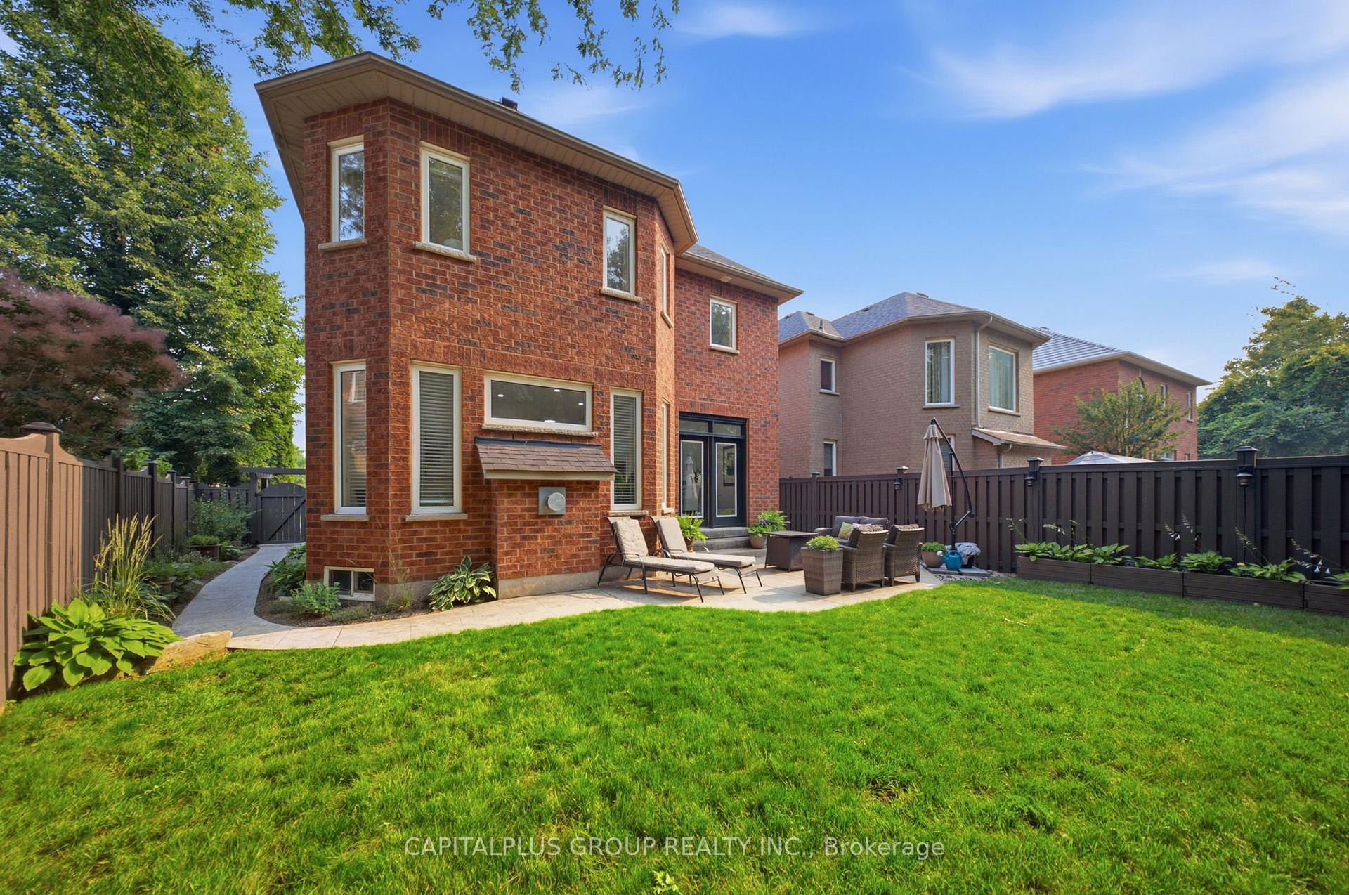 Photo 46 of 54 Tom Edwards Drive, Whitby, Rolling Acres — HOMEH
