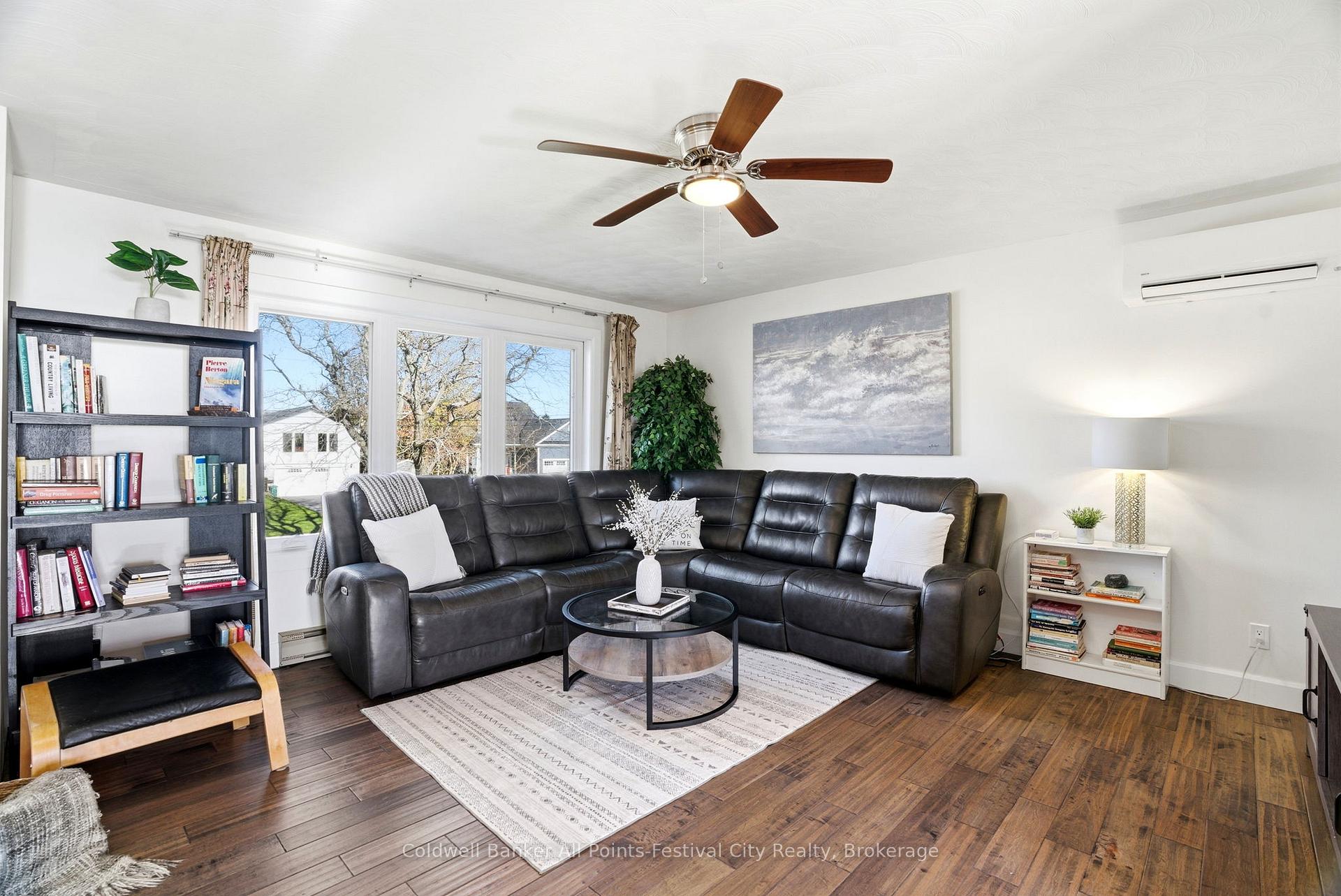 Photo 10 of 306 Lakeside Drive, Goderich, Goderich (Town) — HOMEH