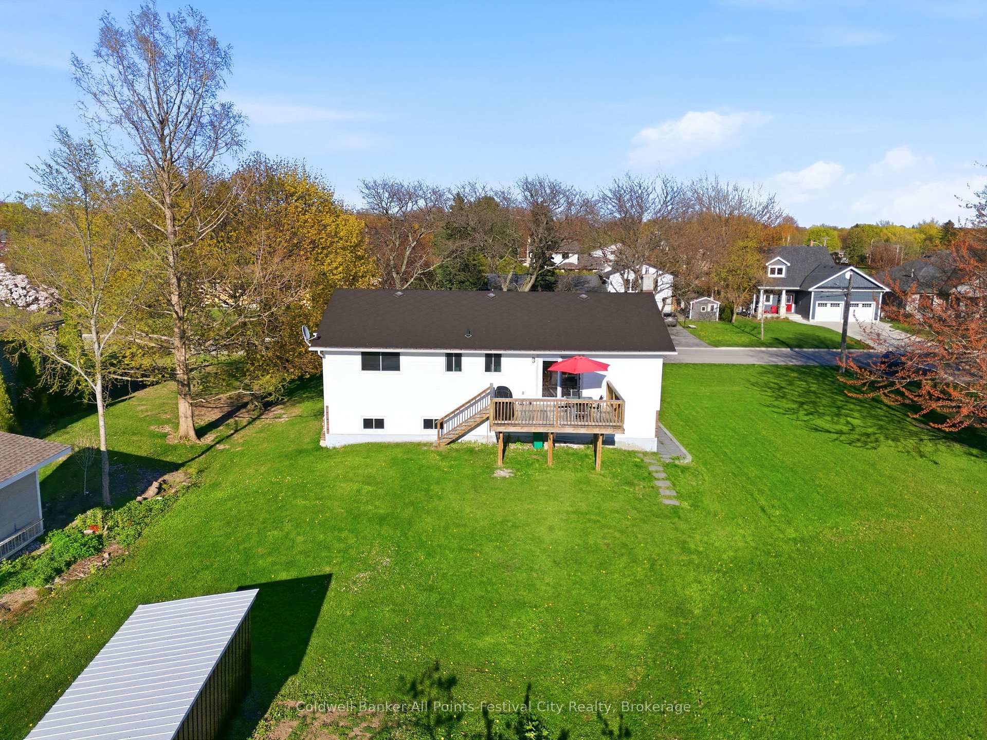 Photo 40 of 306 Lakeside Drive, Goderich, Goderich (Town) — HOMEH