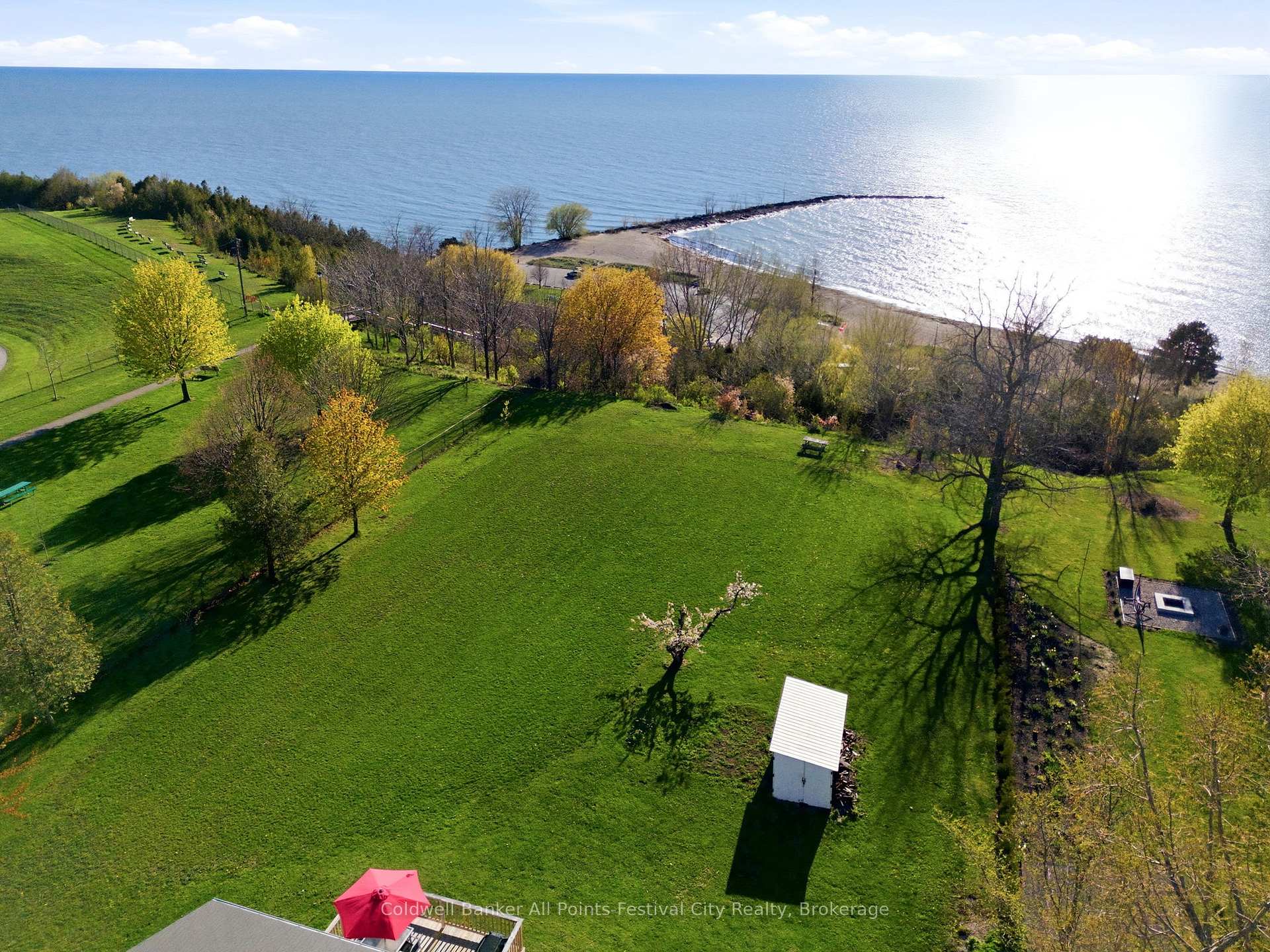 Photo 42 of 306 Lakeside Drive, Goderich, Goderich (Town) — HOMEH