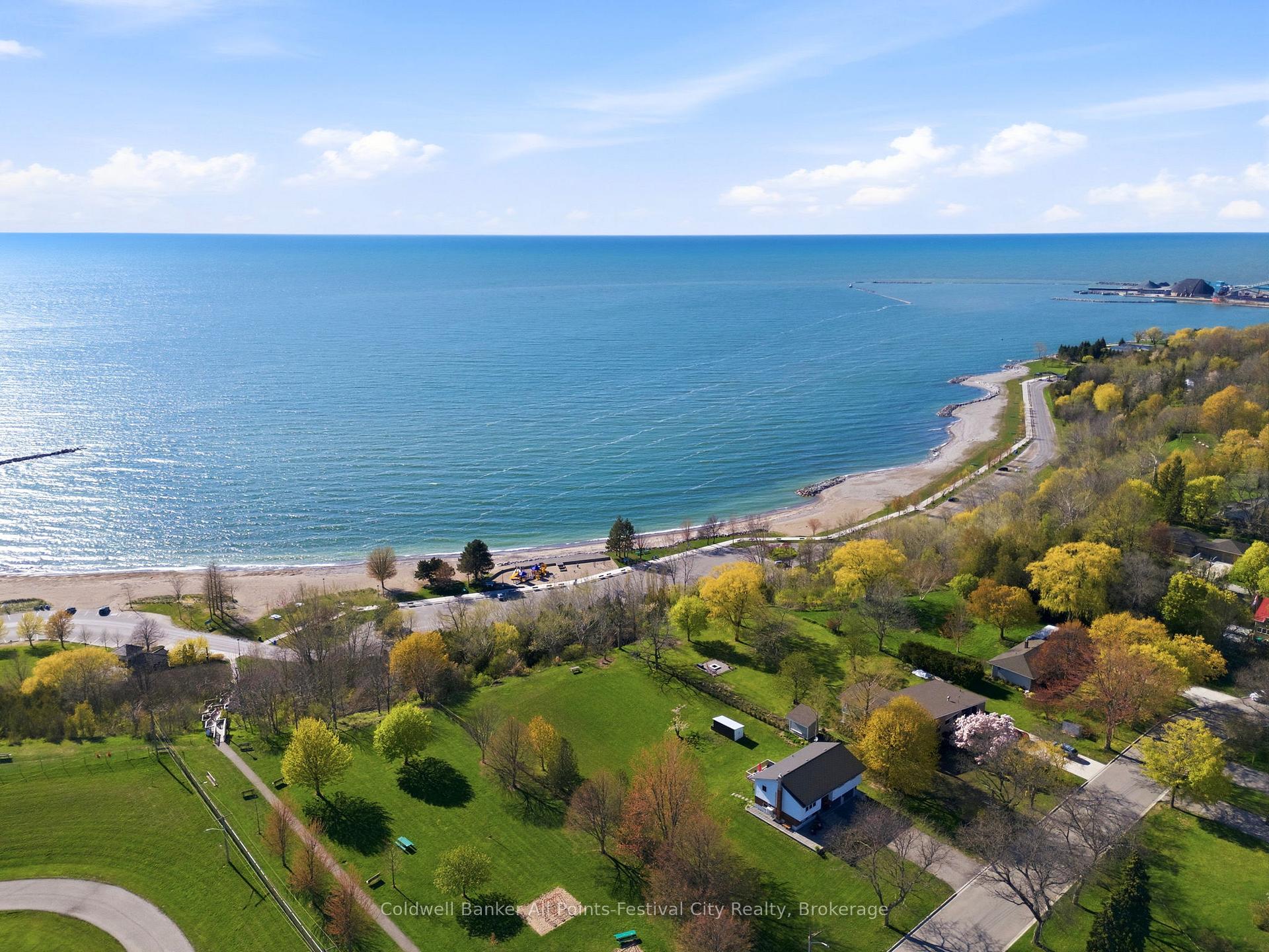 Photo 44 of 306 Lakeside Drive, Goderich, Goderich (Town) — HOMEH