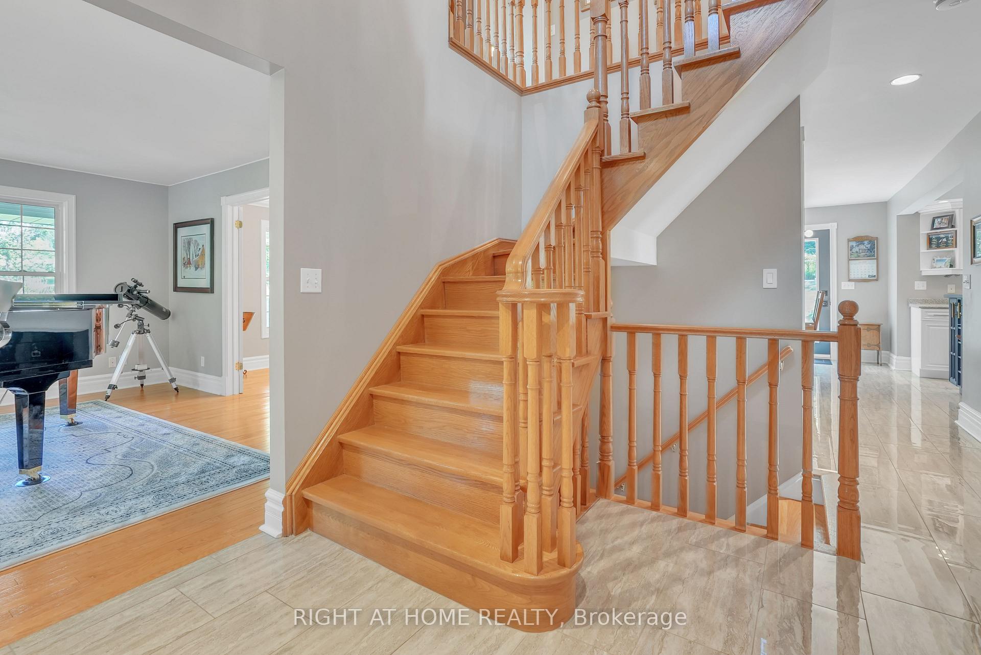 Photo 8 of 11 Trainor Court, King, Rural King — HOMEH
