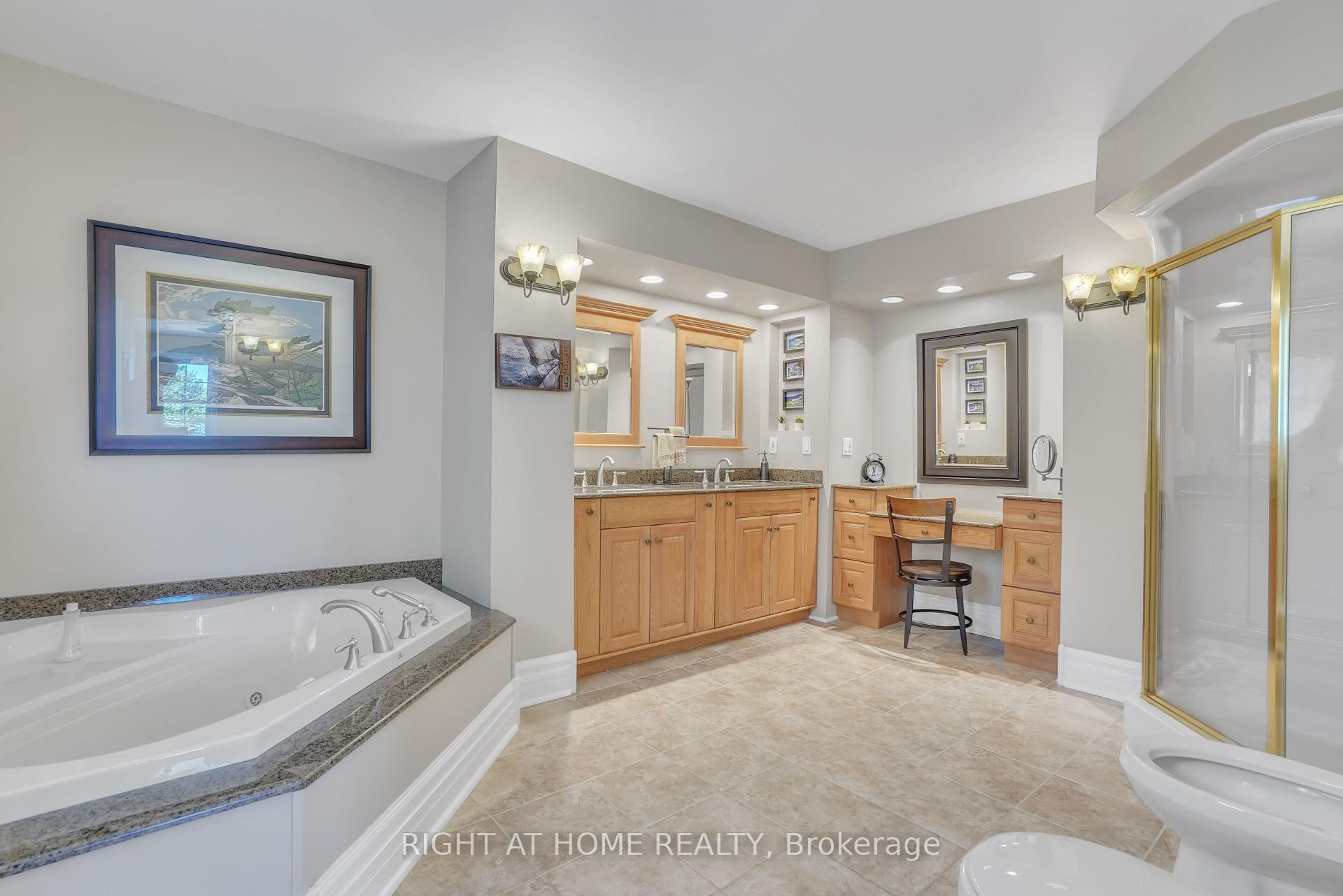 Photo 17 of 11 Trainor Court, King, Rural King — HOMEH