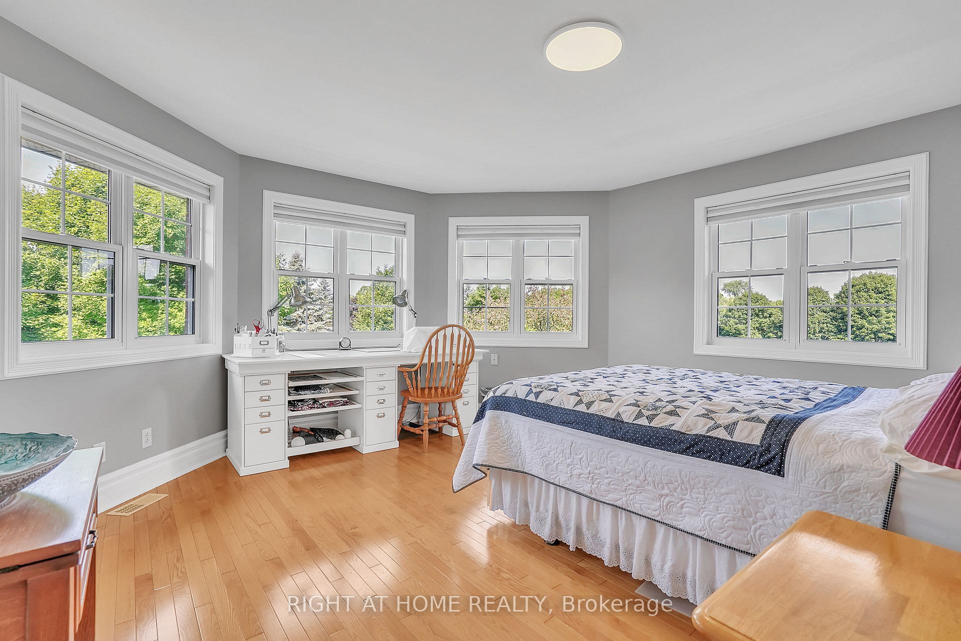 Photo 18 of 11 Trainor Court, King, Rural King — HOMEH