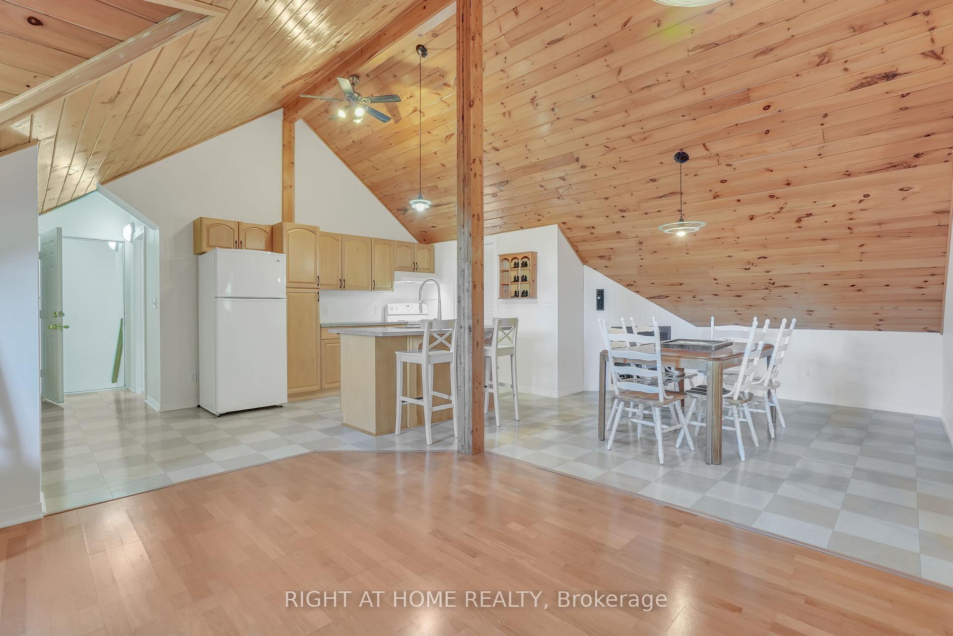 Photo 25 of 11 Trainor Court, King, Rural King — HOMEH
