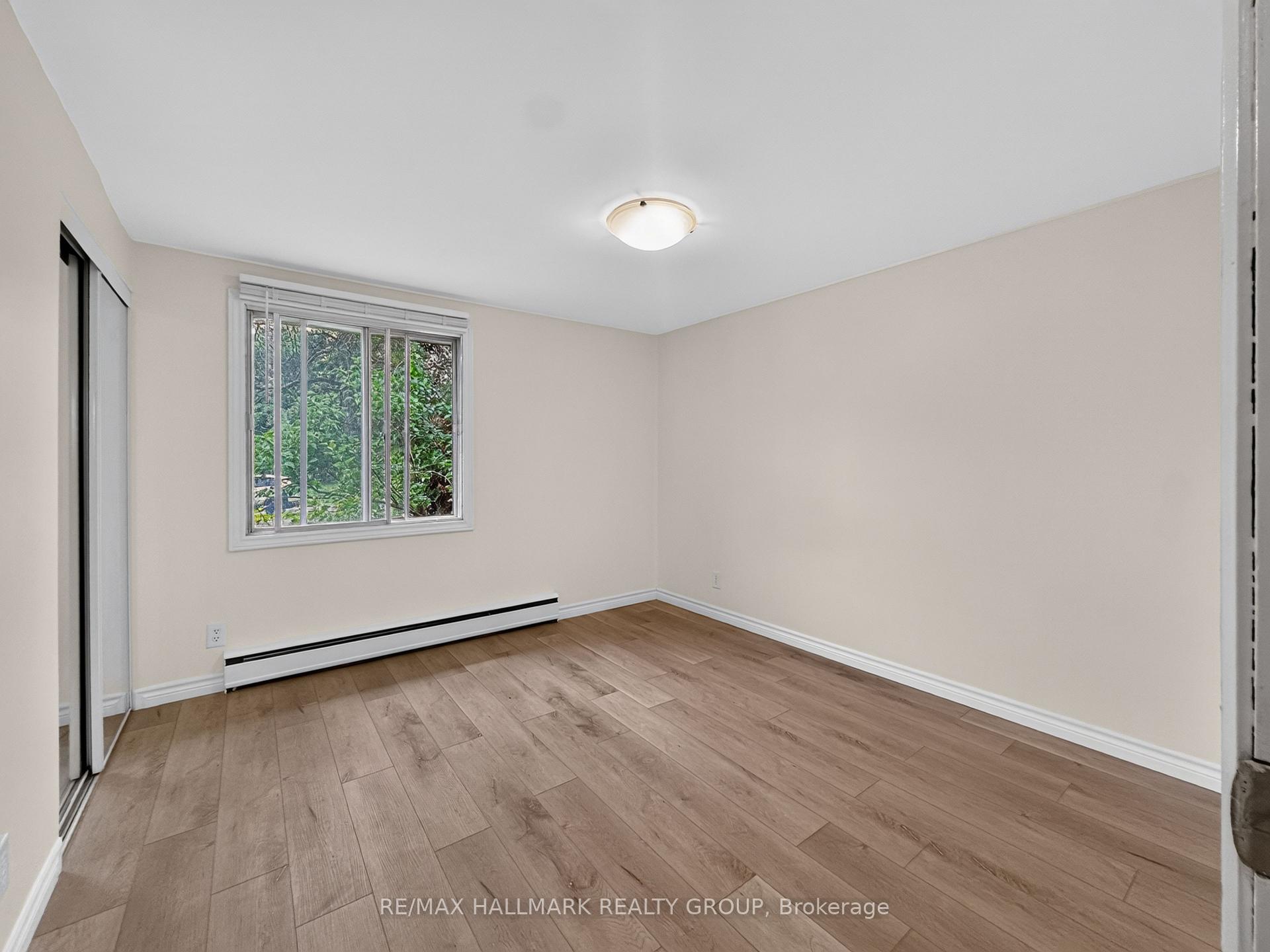Photo 22 of 295 Amiens Street, Ottawa, Bilberry Creek/Queenswood Heights — HOMEH