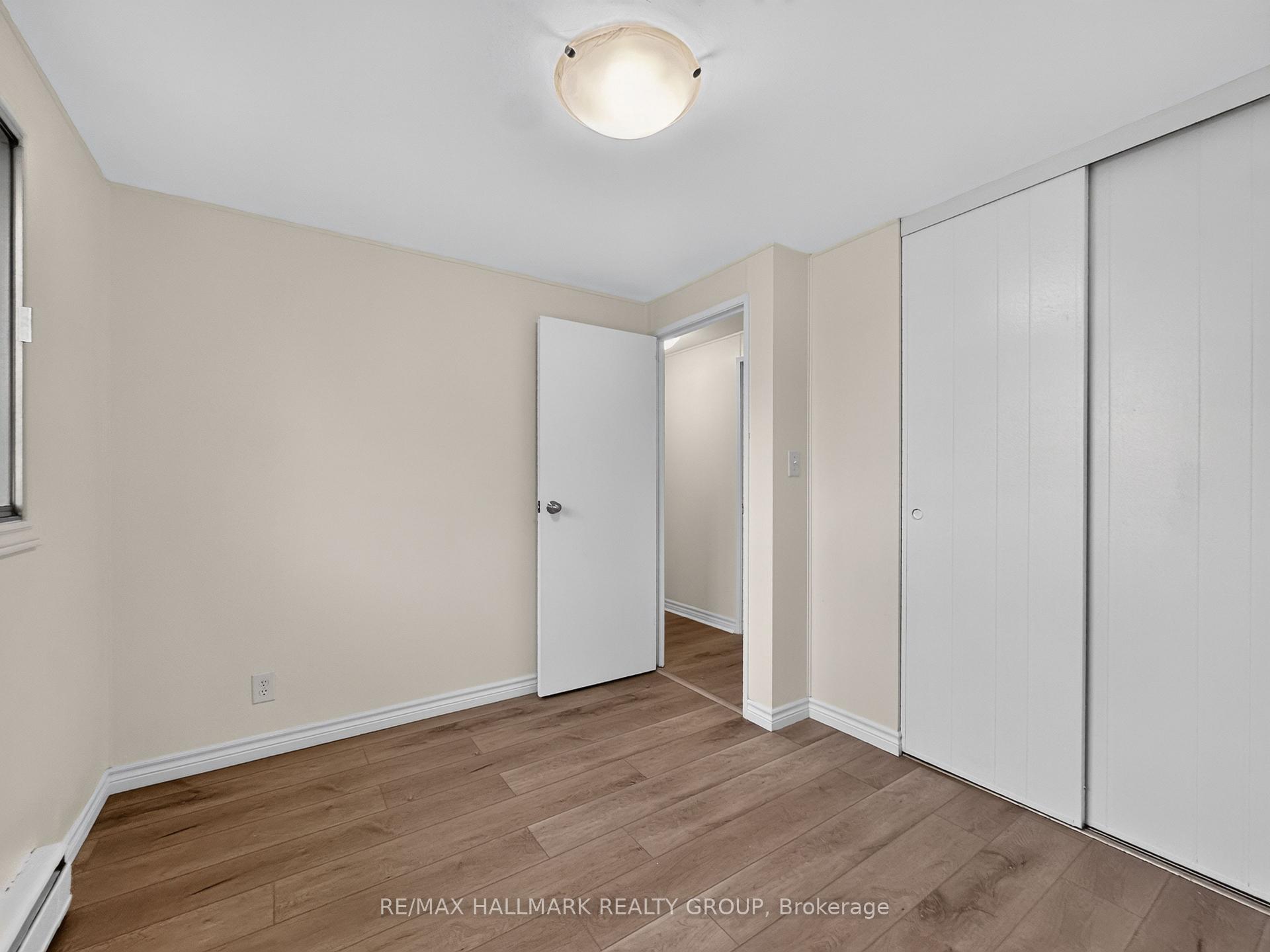 Photo 25 of 295 Amiens Street, Ottawa, Bilberry Creek/Queenswood Heights — HOMEH