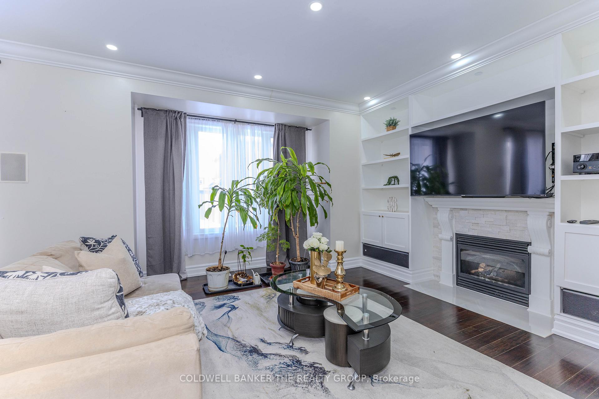 Photo 21 of 14 Bramtrail Gate, Brampton, Northwest Sandalwood Parkway — HOMEH