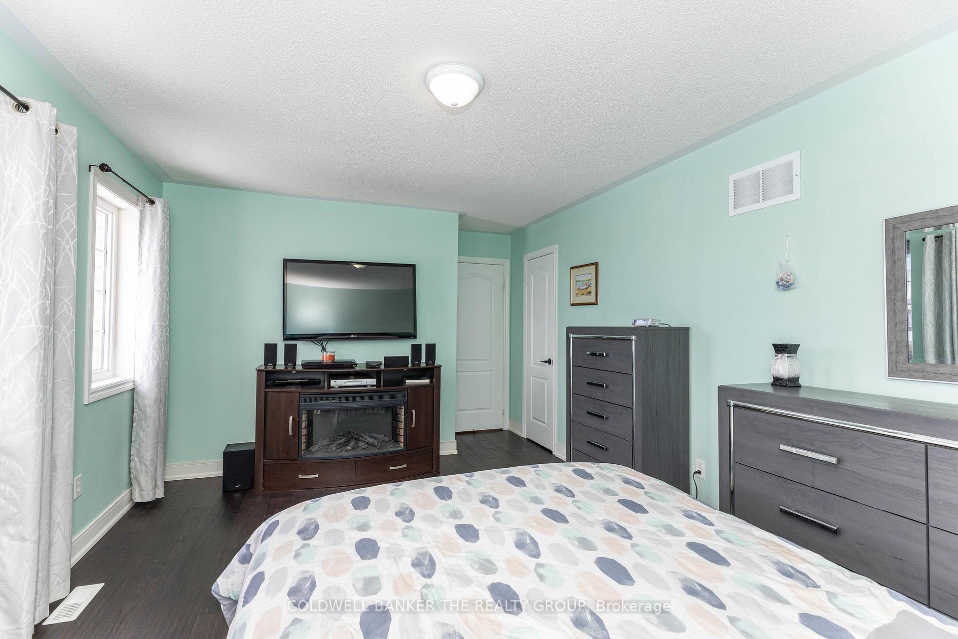 Photo 32 of 14 Bramtrail Gate, Brampton, Northwest Sandalwood Parkway — HOMEH