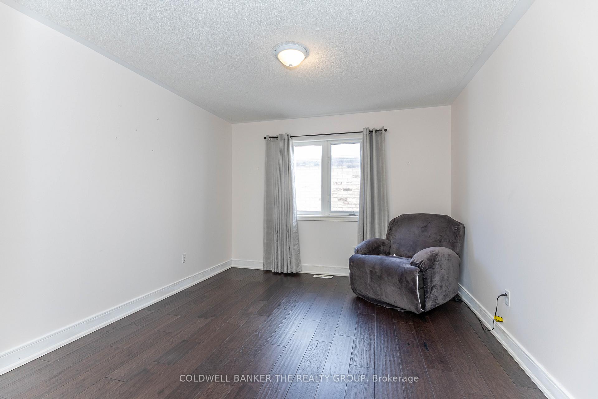 Photo 33 of 14 Bramtrail Gate, Brampton, Northwest Sandalwood Parkway — HOMEH