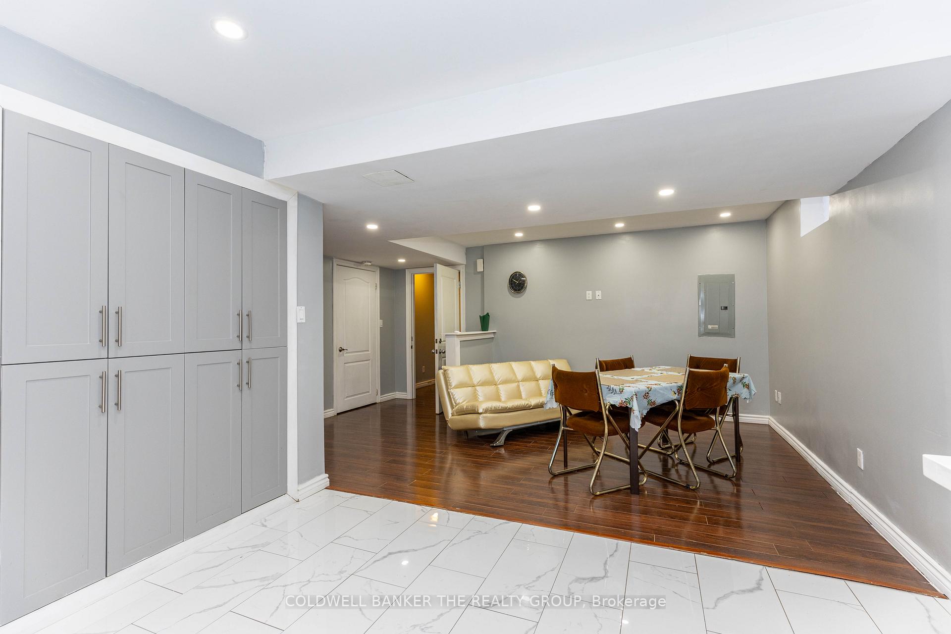 Photo 38 of 14 Bramtrail Gate, Brampton, Northwest Sandalwood Parkway — HOMEH