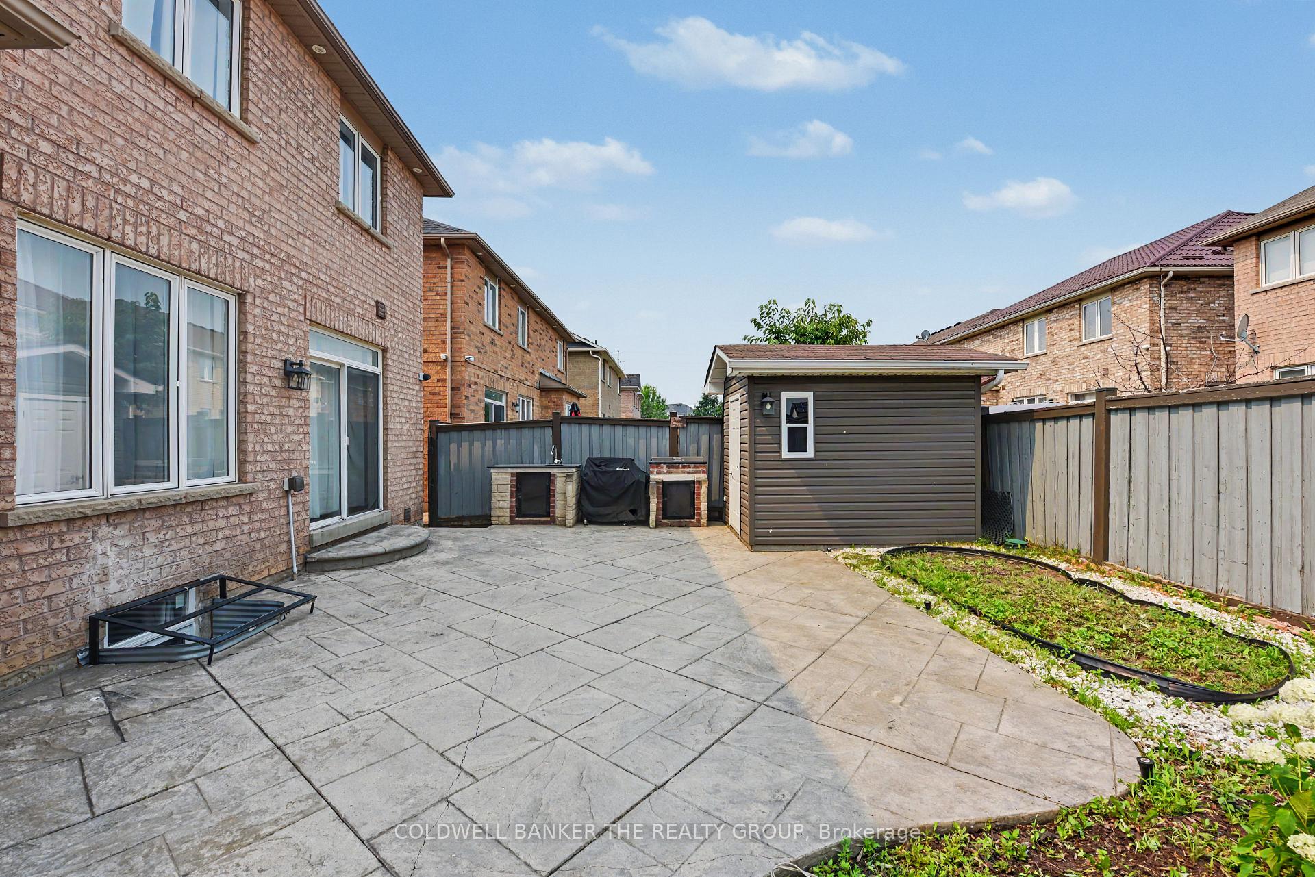 Photo 43 of 14 Bramtrail Gate, Brampton, Northwest Sandalwood Parkway — HOMEH