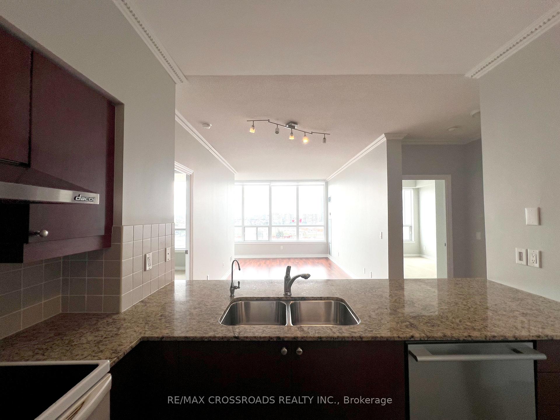 Photo 9 of Unit 1004, 15 North Park Road, Vaughan, Beverley Glen — HOMEH