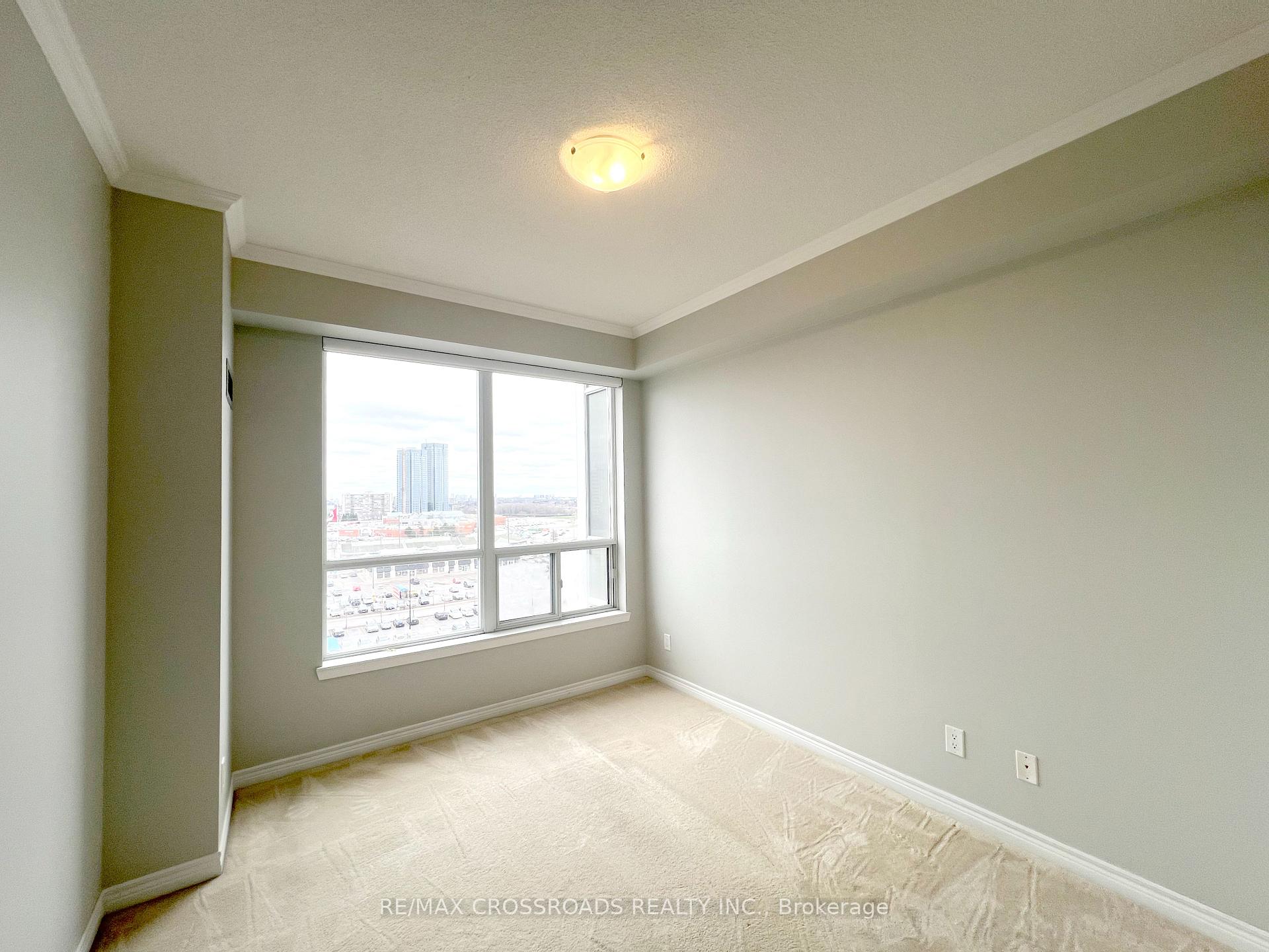 Photo 12 of Unit 1004, 15 North Park Road, Vaughan, Beverley Glen — HOMEH