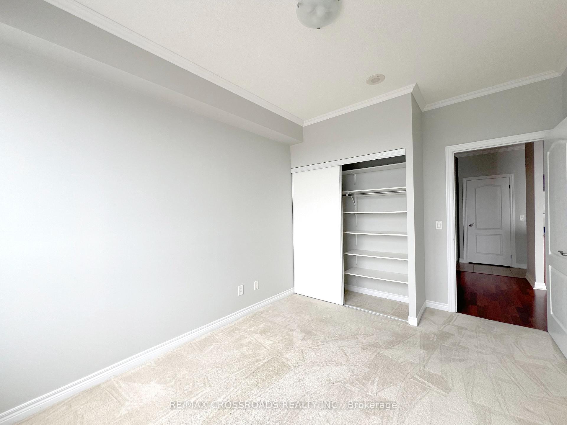 Photo 13 of Unit 1004, 15 North Park Road, Vaughan, Beverley Glen — HOMEH