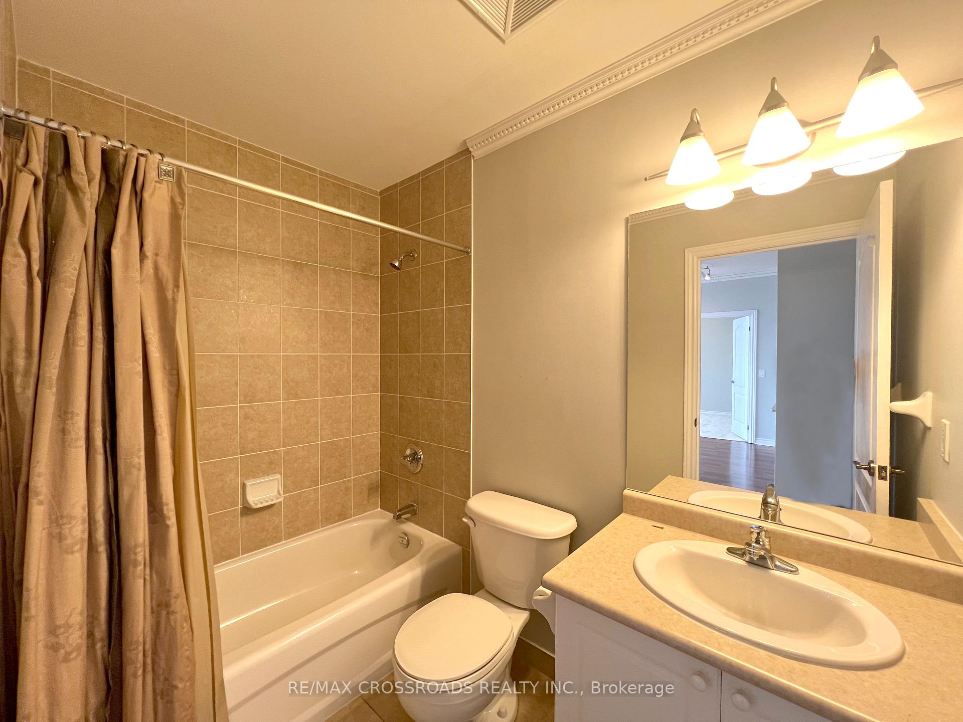 Photo 14 of Unit 1004, 15 North Park Road, Vaughan, Beverley Glen — HOMEH