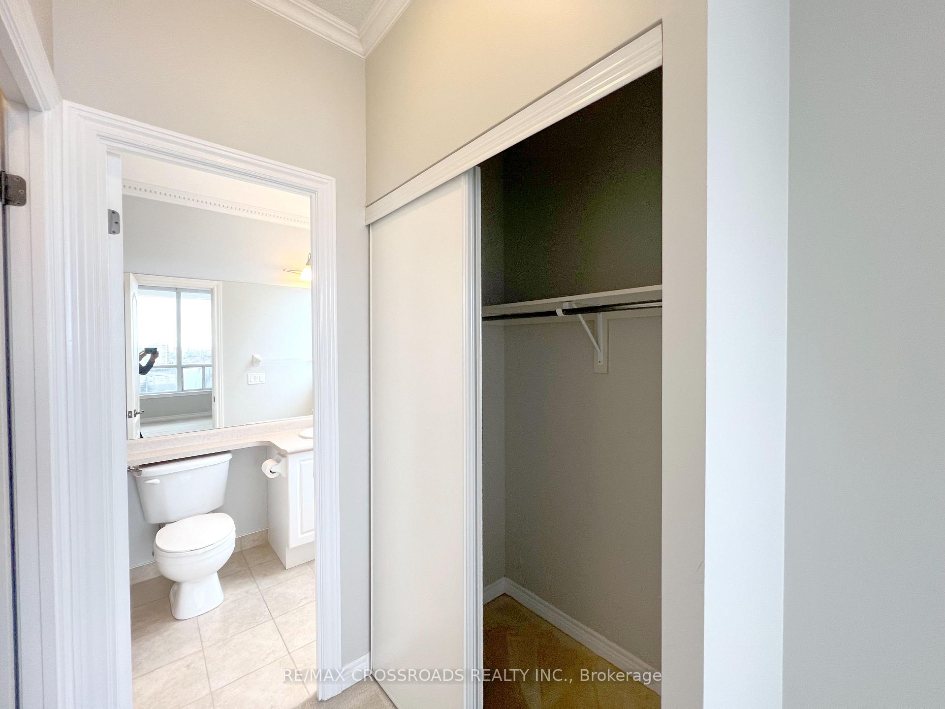 Photo 17 of Unit 1004, 15 North Park Road, Vaughan, Beverley Glen — HOMEH