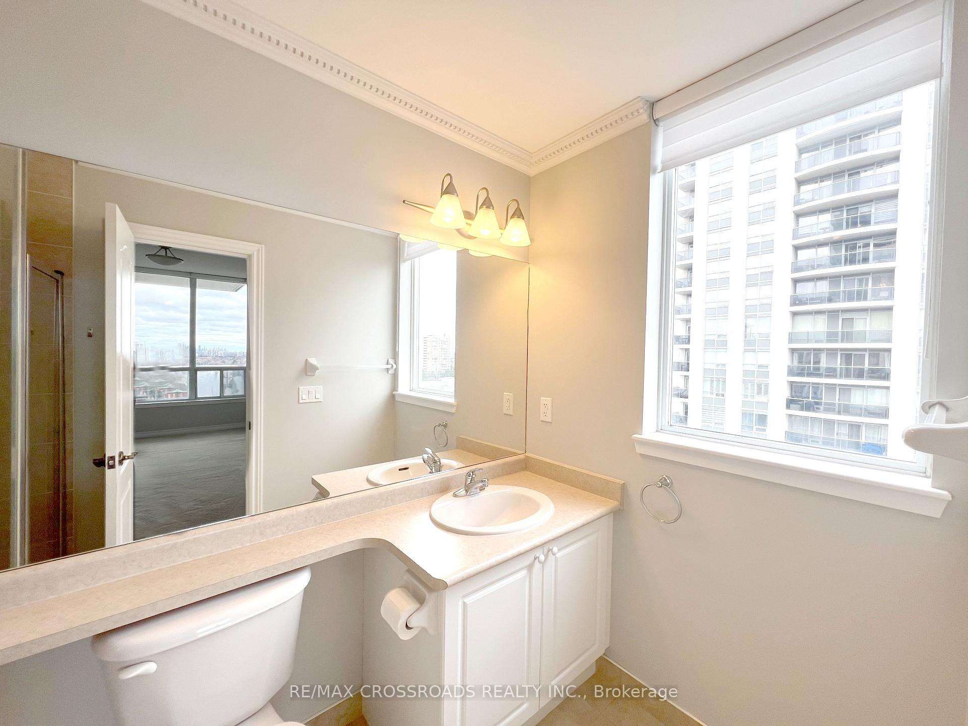 Photo 21 of Unit 1004, 15 North Park Road, Vaughan, Beverley Glen — HOMEH