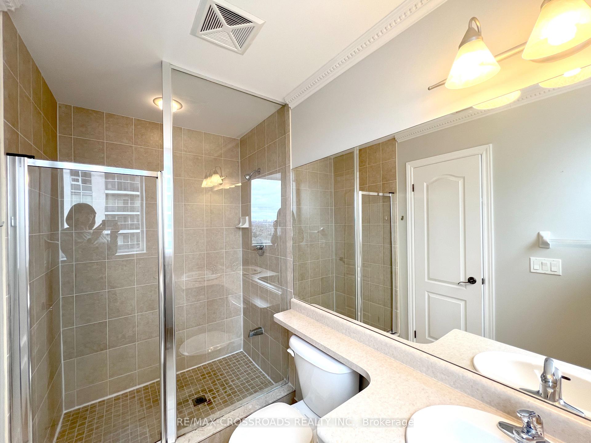 Photo 22 of Unit 1004, 15 North Park Road, Vaughan, Beverley Glen — HOMEH
