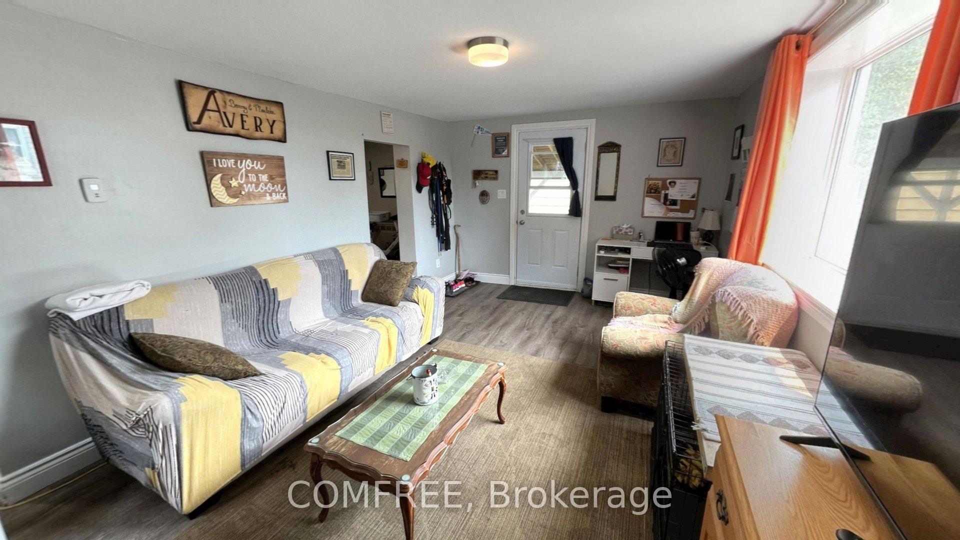 Photo 3 of 21 Monroe Avenue, Cornwall, Cornwall — HOMEH
