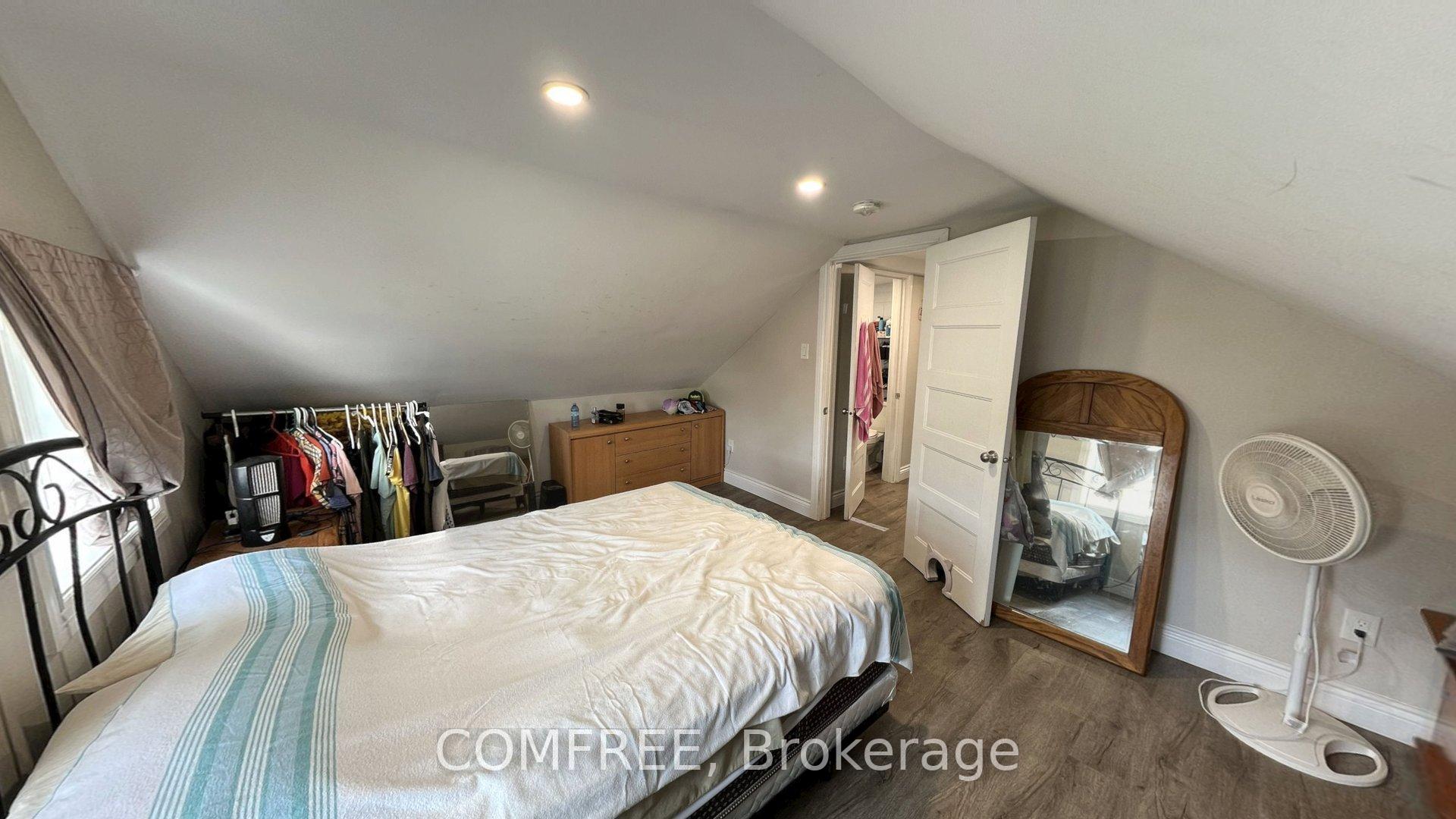 Photo 12 of 21 Monroe Avenue, Cornwall, Cornwall — HOMEH