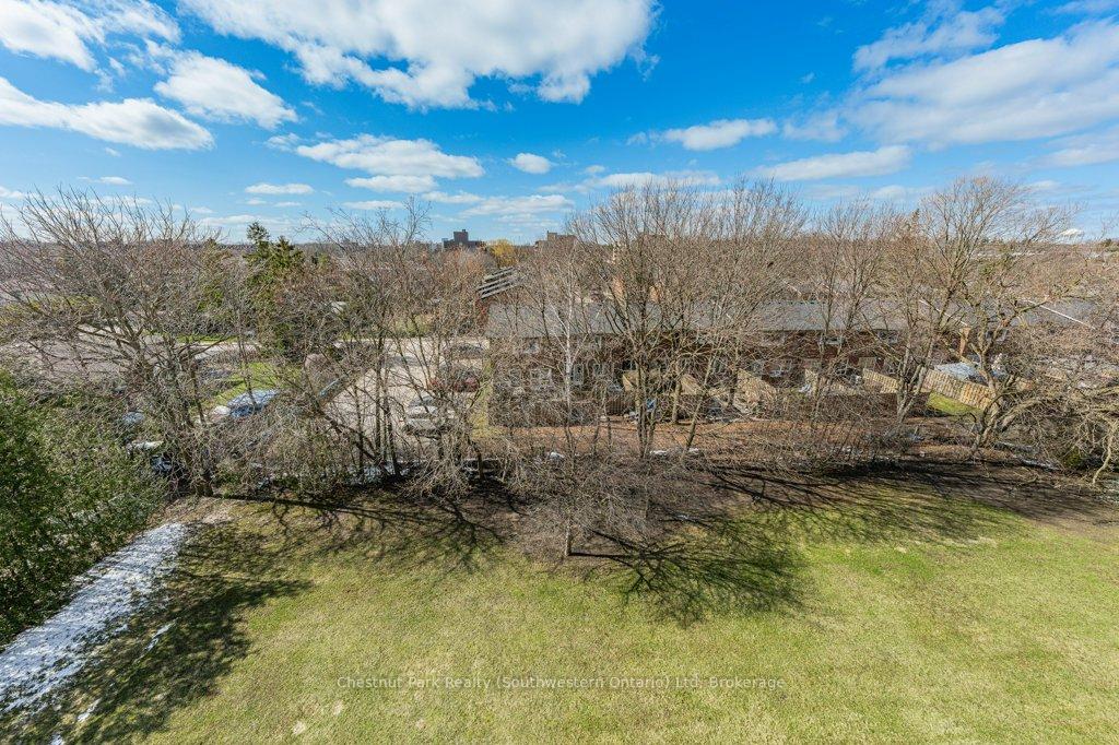 Photo 7 of Unit 501, 107 Bagot Street, Guelph, Junction/Onward Willow — HOMEH