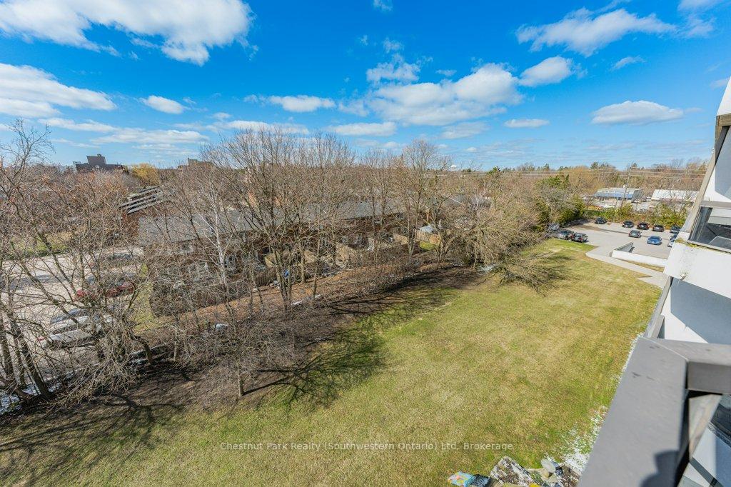 Photo 33 of Unit 501, 107 Bagot Street, Guelph, Junction/Onward Willow — HOMEH