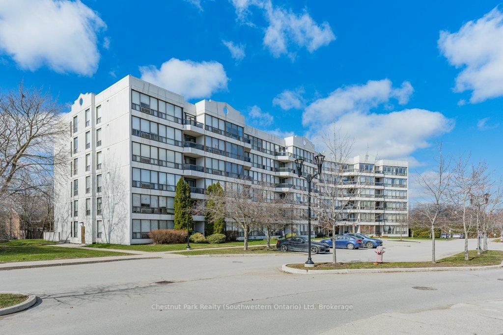 Photo 38 of Unit 501, 107 Bagot Street, Guelph, Junction/Onward Willow — HOMEH
