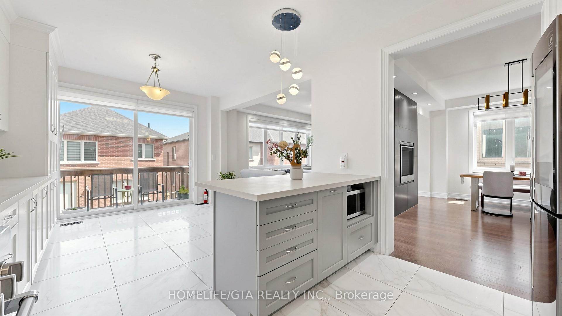 Photo 10 of 1067 Purus Path, Pickering, Rural Pickering — HOMEH