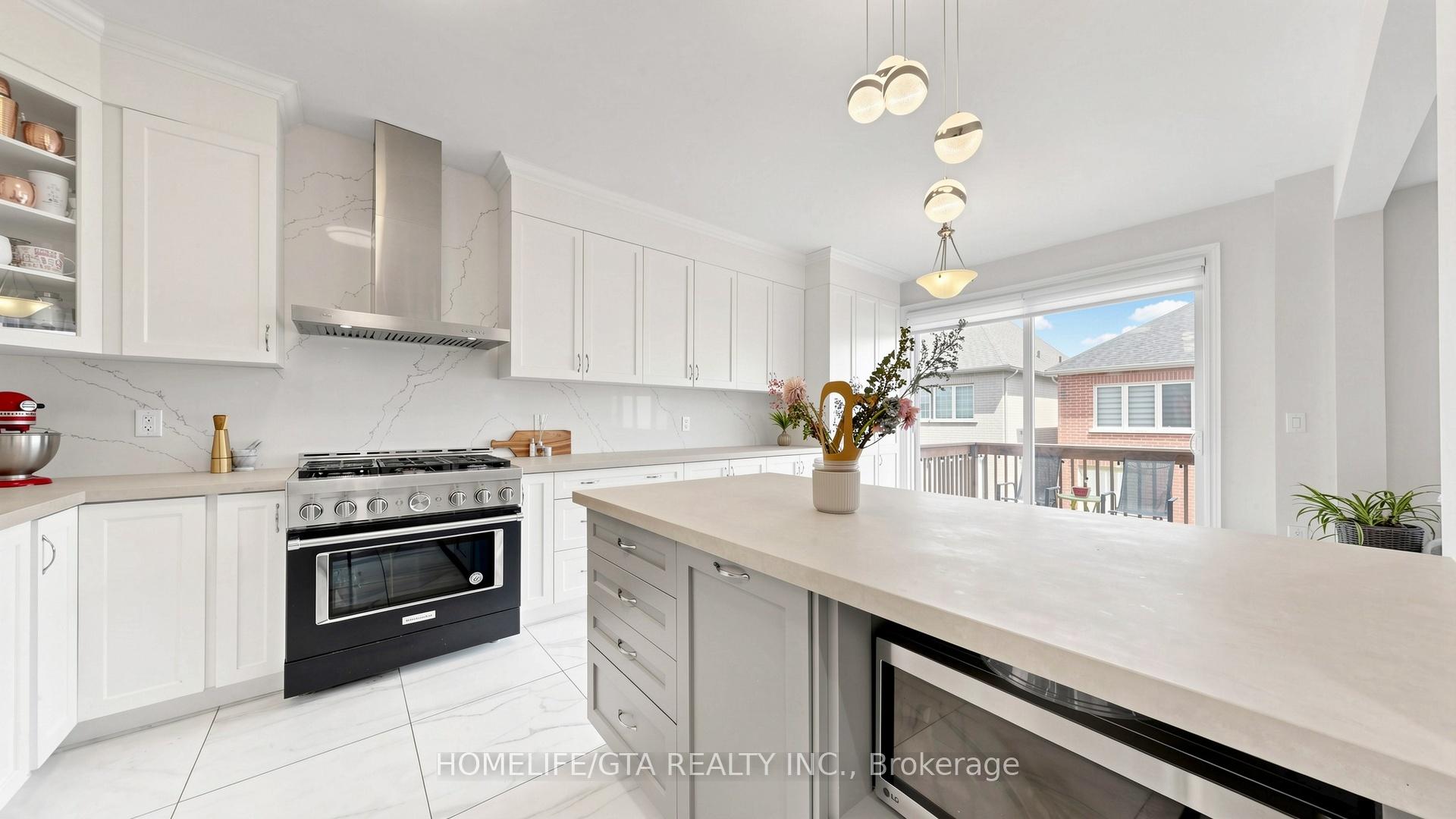 Photo 11 of 1067 Purus Path, Pickering, Rural Pickering — HOMEH