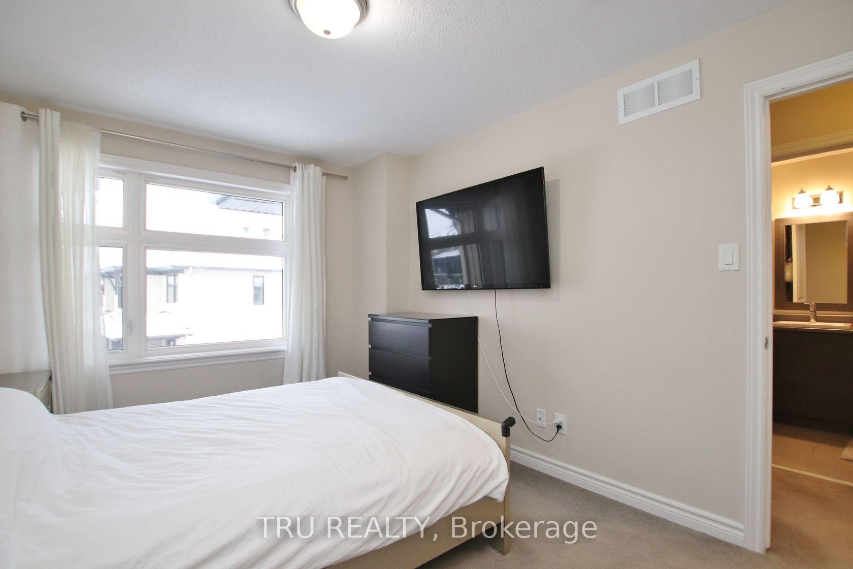 Photo 22 of 304 Malmo Private, Ottawa, Riverside South/Gloucester Glen — HOMEH