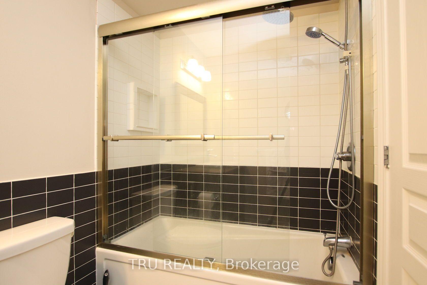 Photo 24 of 304 Malmo Private, Ottawa, Riverside South/Gloucester Glen — HOMEH