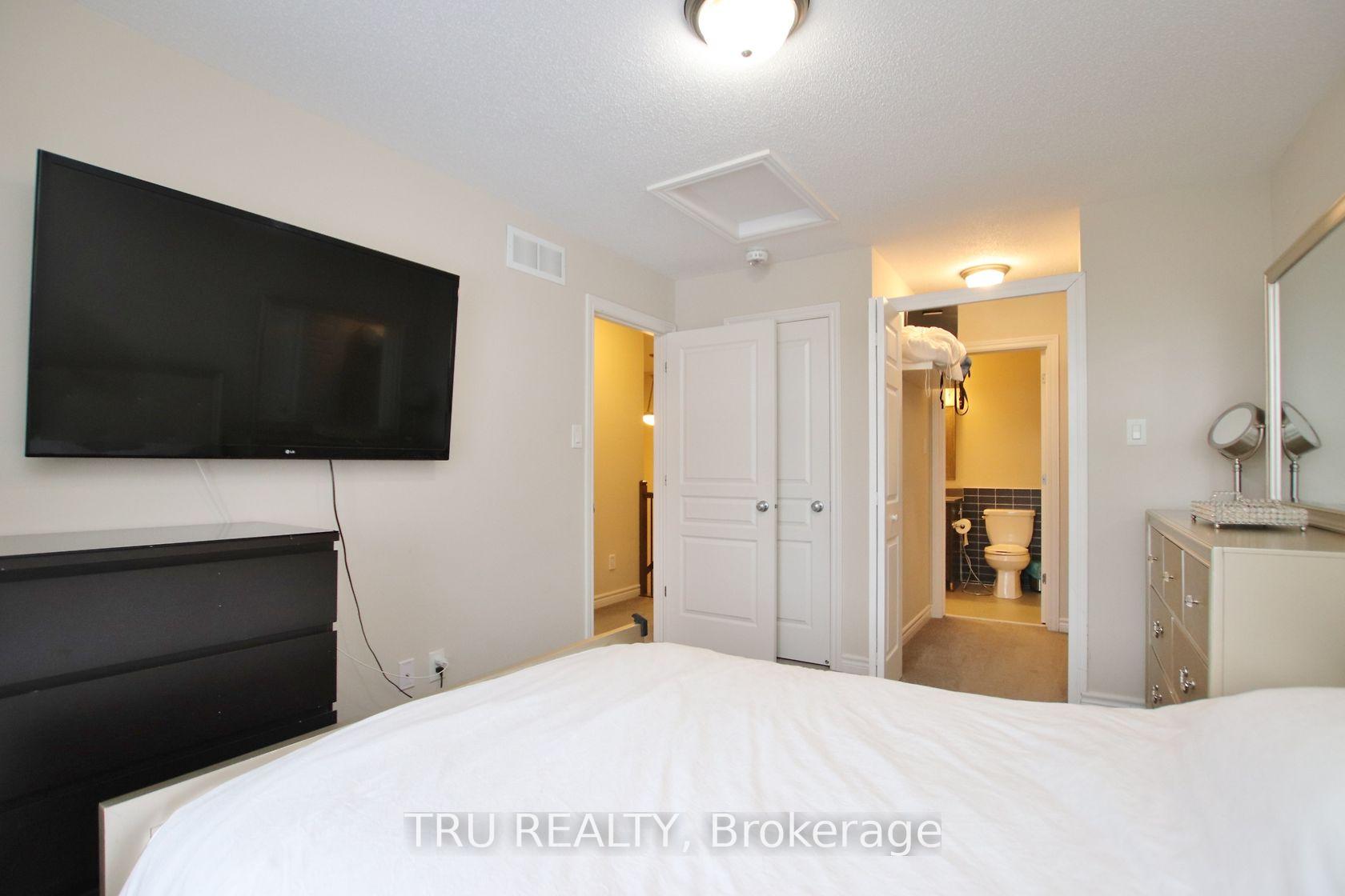 Photo 23 of 304 Malmo Private, Ottawa, Riverside South/Gloucester Glen — HOMEH