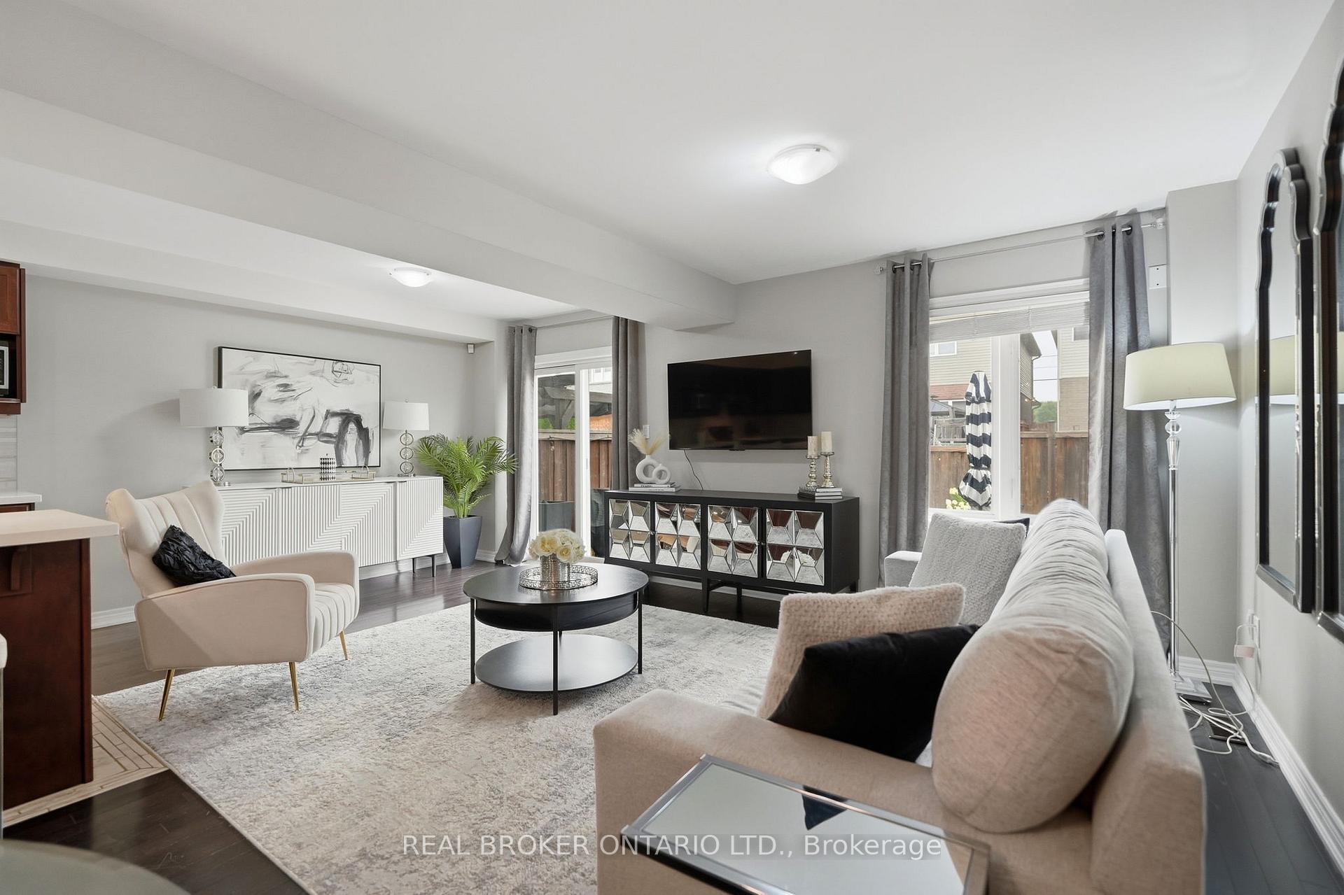 Photo 14 of 29 Waterbridge Street, Hamilton, Stoney Creek Mountain — HOMEH