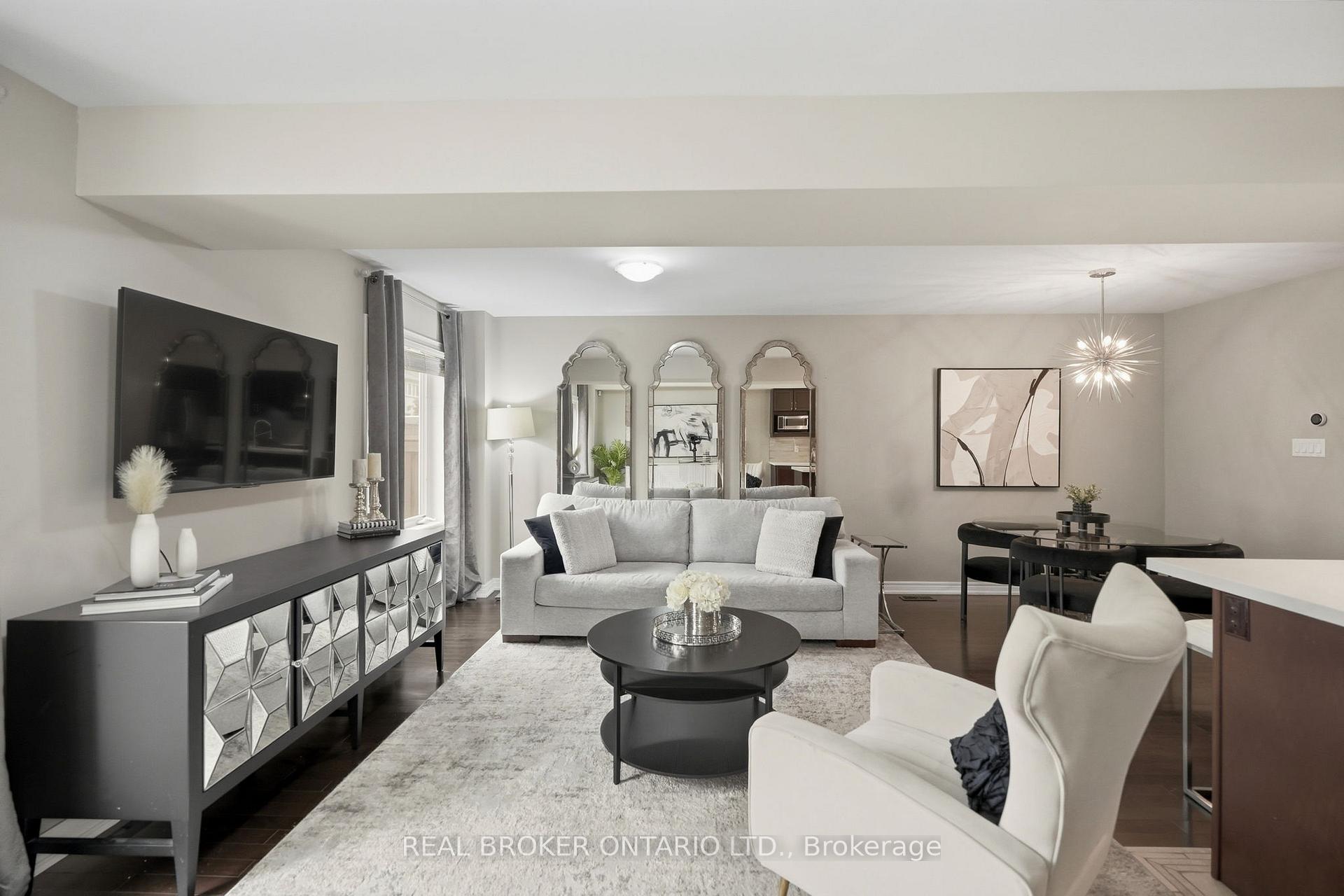 Photo 17 of 29 Waterbridge Street, Hamilton, Stoney Creek Mountain — HOMEH