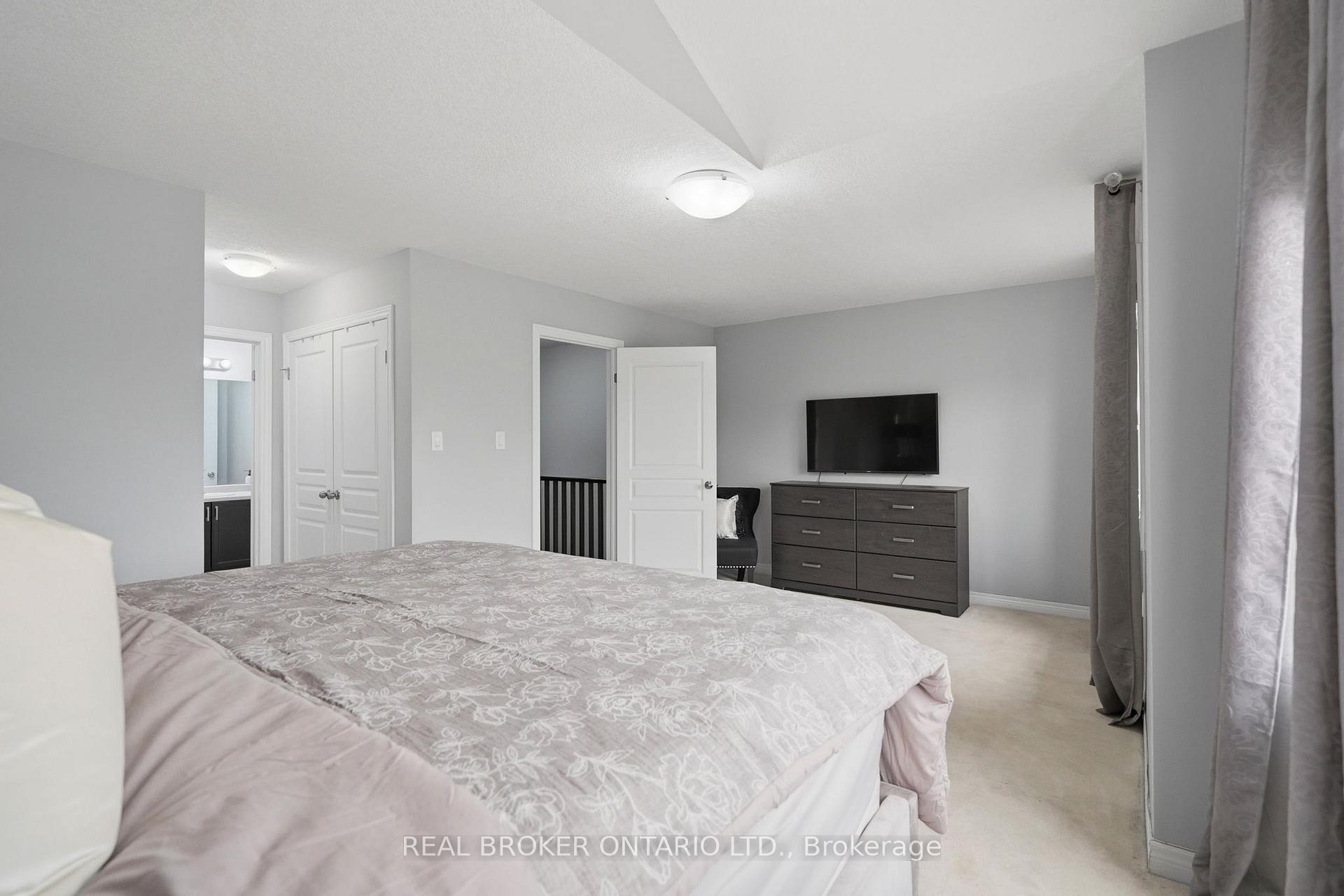 Photo 31 of 29 Waterbridge Street, Hamilton, Stoney Creek Mountain — HOMEH
