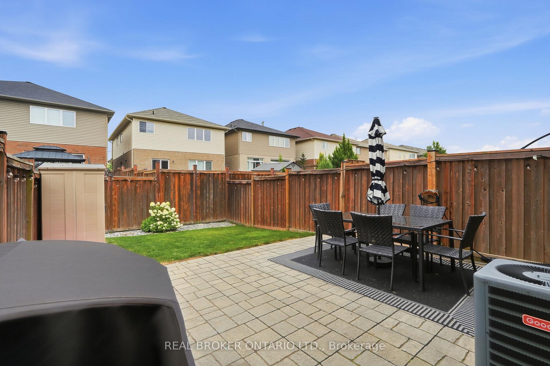Photo 40 of 29 Waterbridge Street, Hamilton, Stoney Creek Mountain — HOMEH