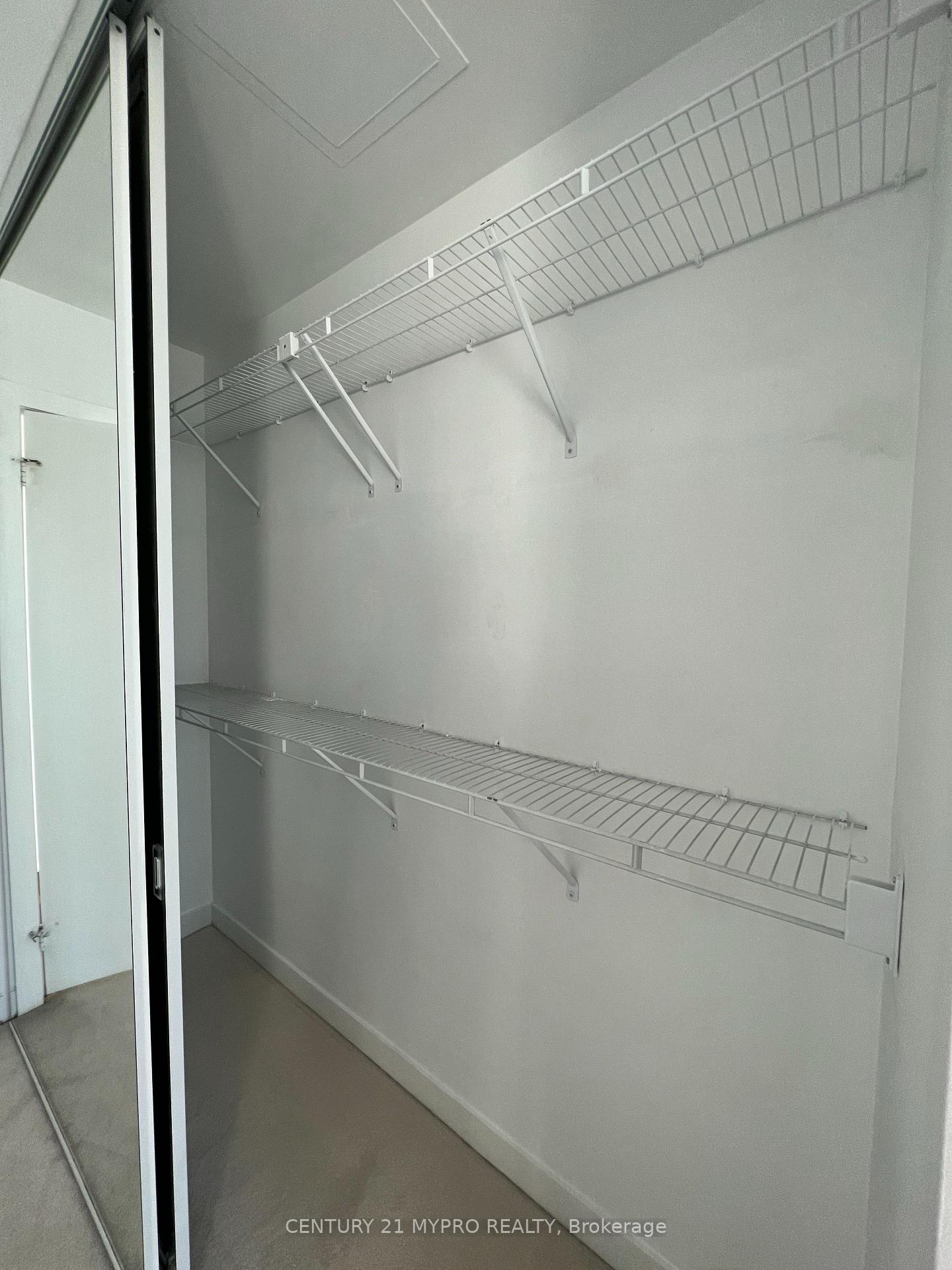 Photo 12 of Unit 2401, 770 Bay Street, Toronto, Bay Street Corridor — HOMEH