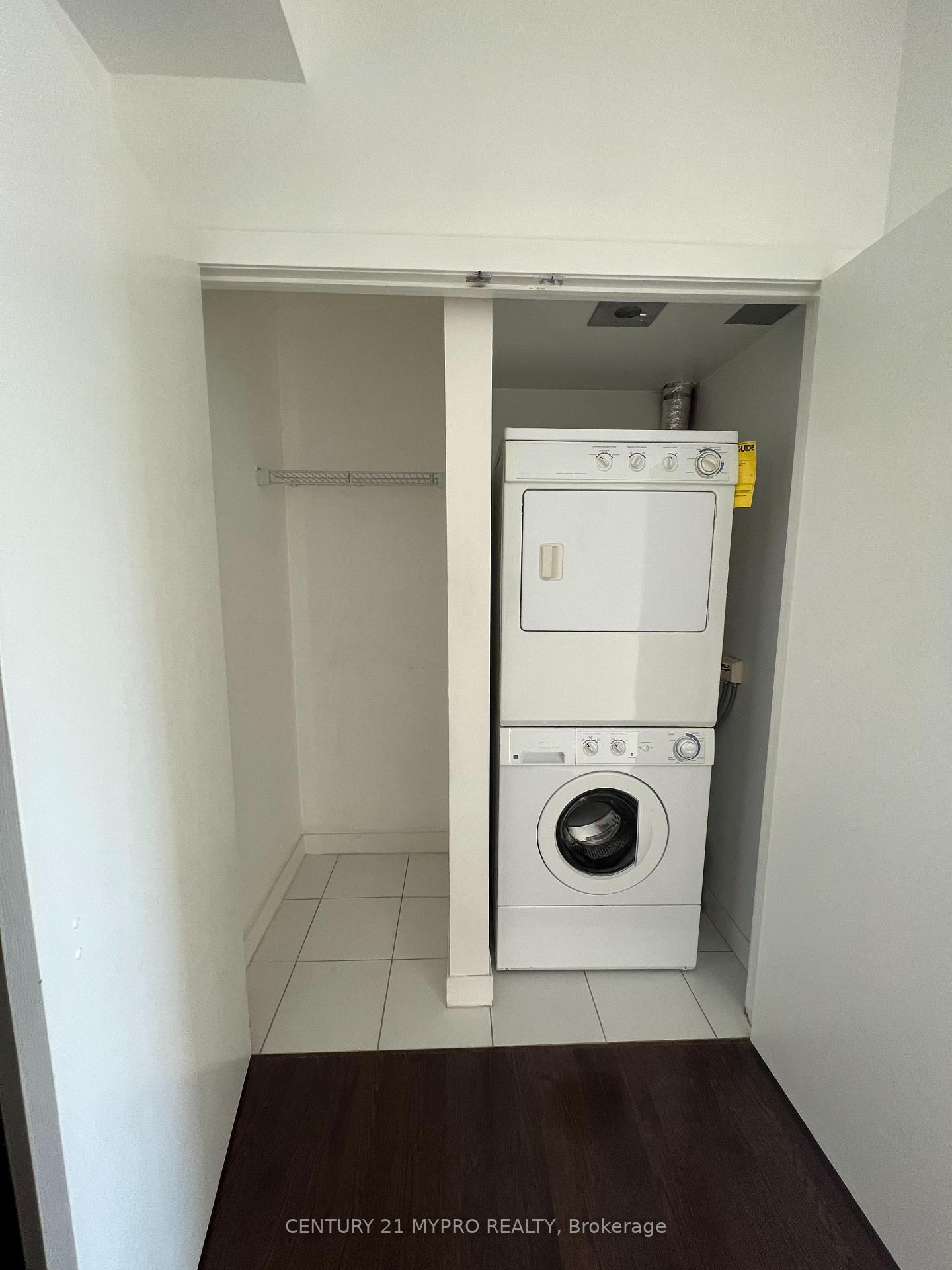 Photo 21 of Unit 2401, 770 Bay Street, Toronto, Bay Street Corridor — HOMEH