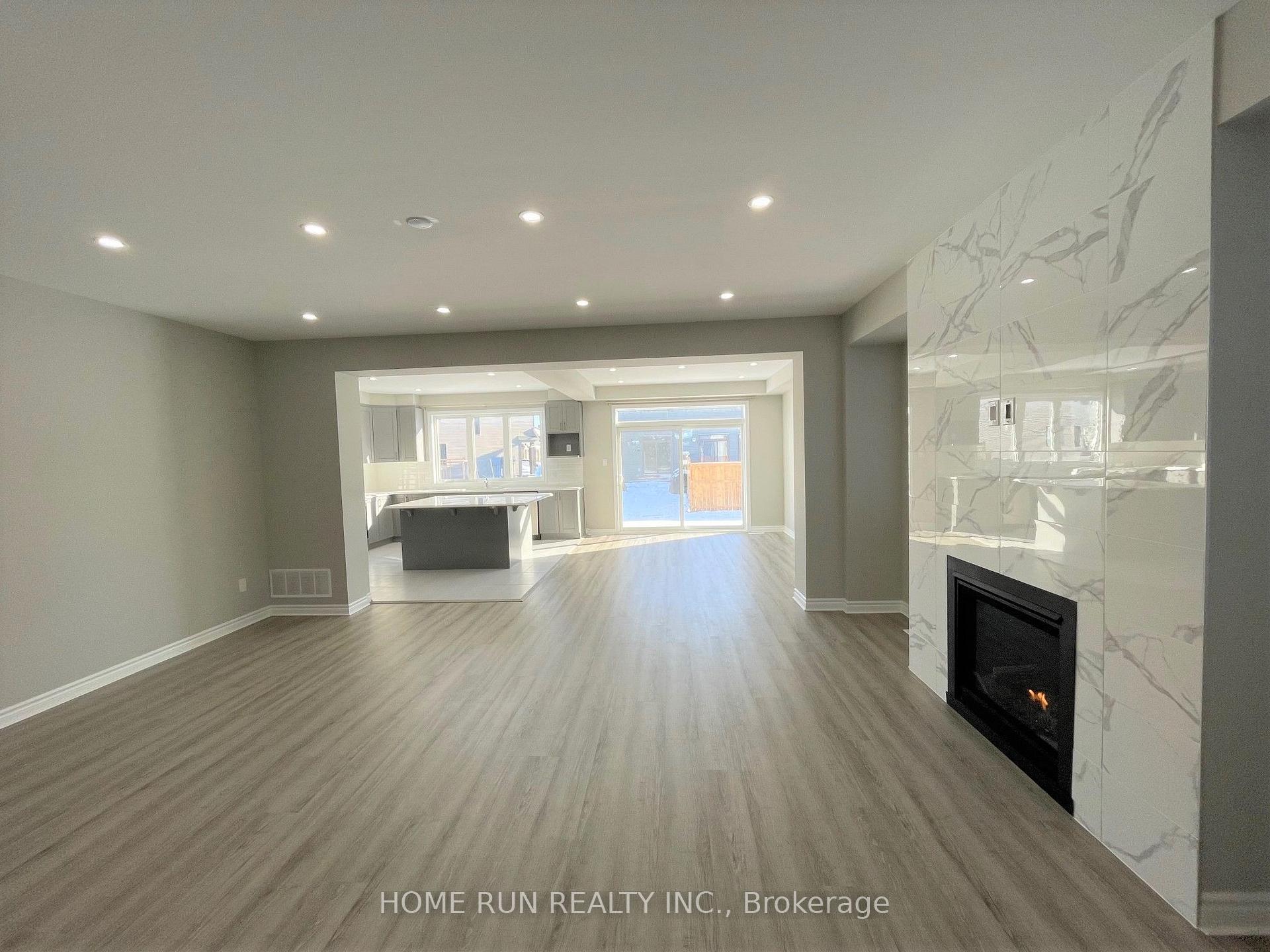 Photo 5 of 912 Rubicon Place, Ottawa, Kanata - Emerald Meadows/Trailwest — HOMEH
