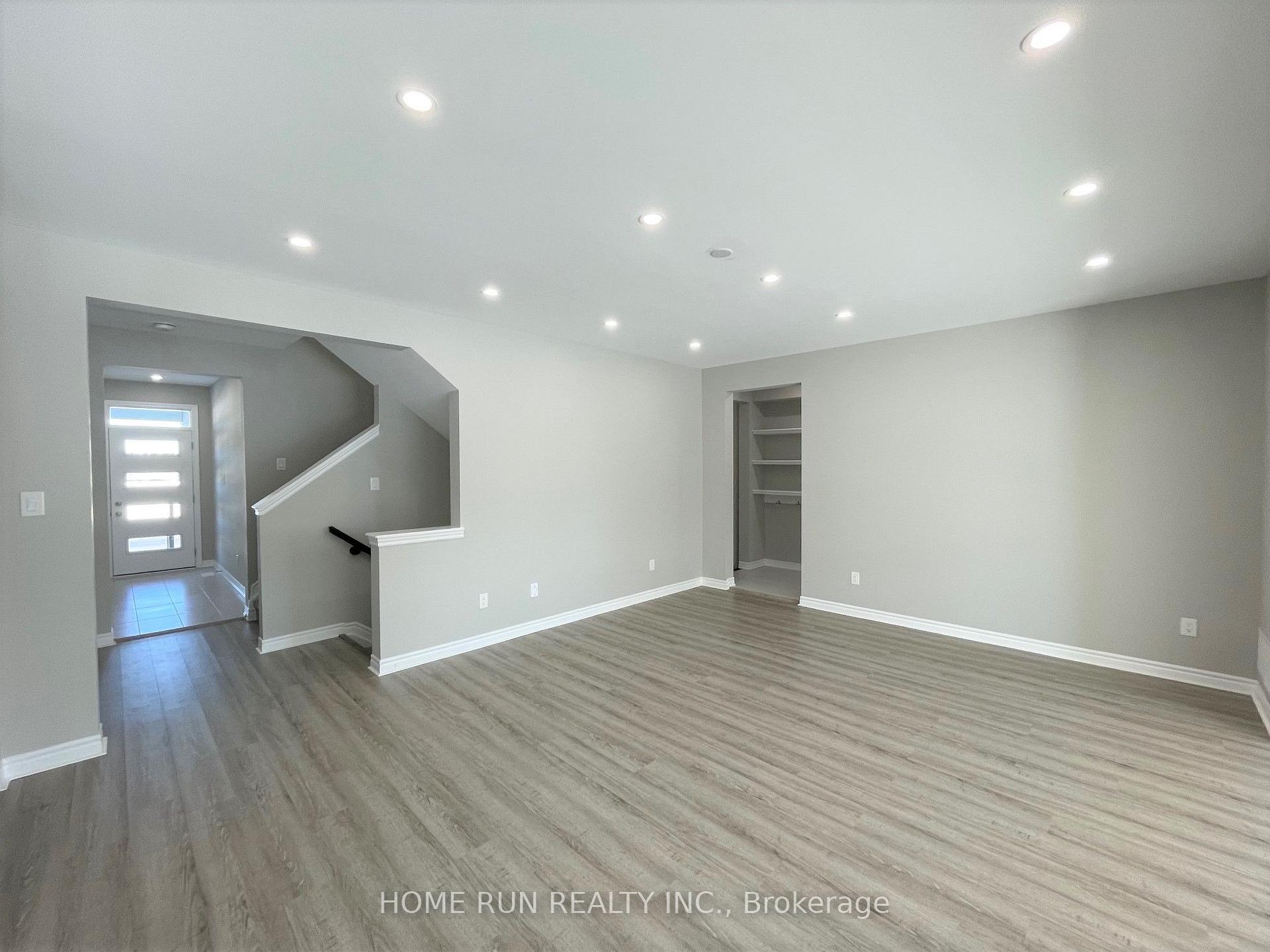 Photo 14 of 912 Rubicon Place, Ottawa, Kanata - Emerald Meadows/Trailwest — HOMEH