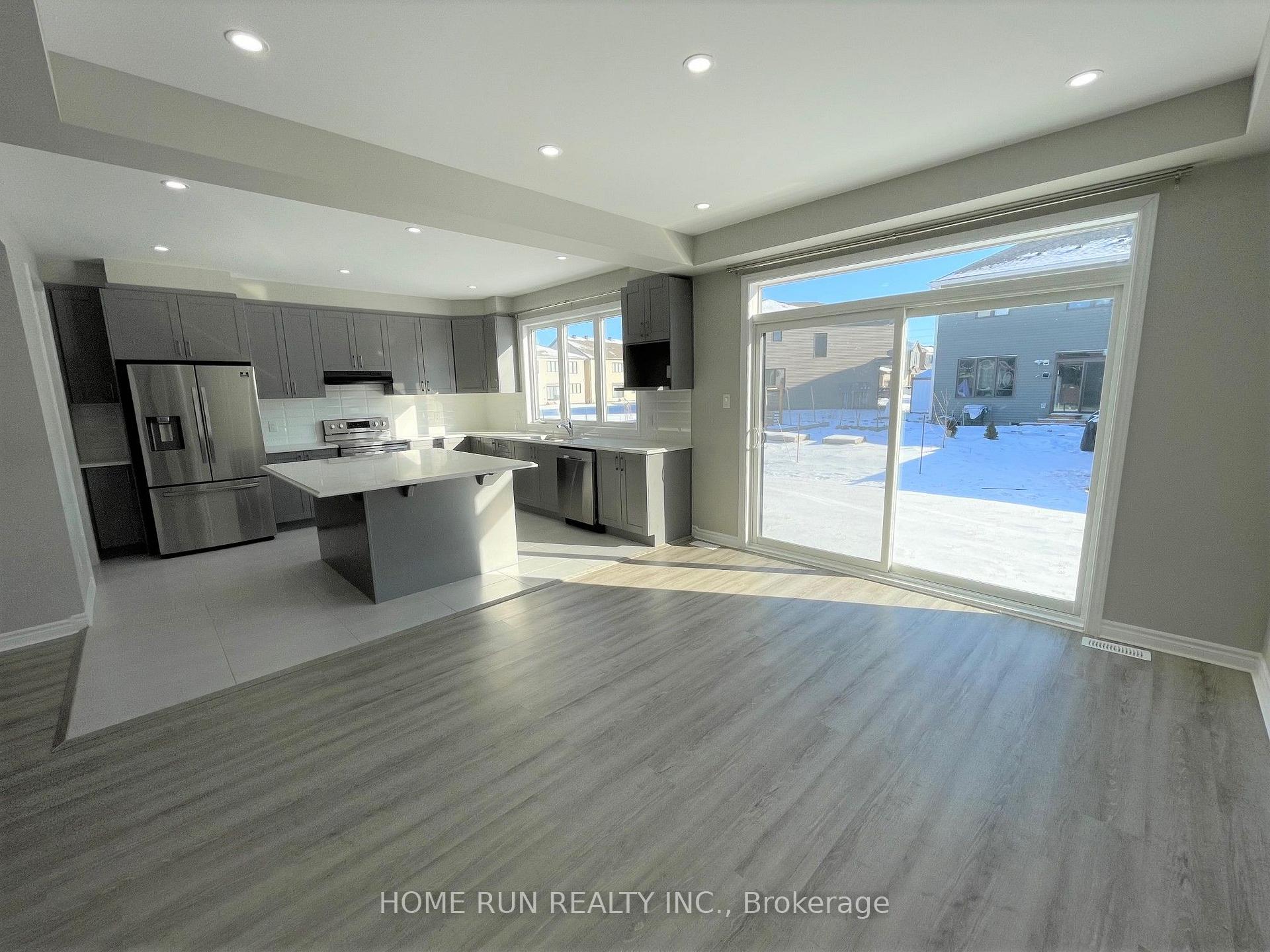 Photo 15 of 912 Rubicon Place, Ottawa, Kanata - Emerald Meadows/Trailwest — HOMEH