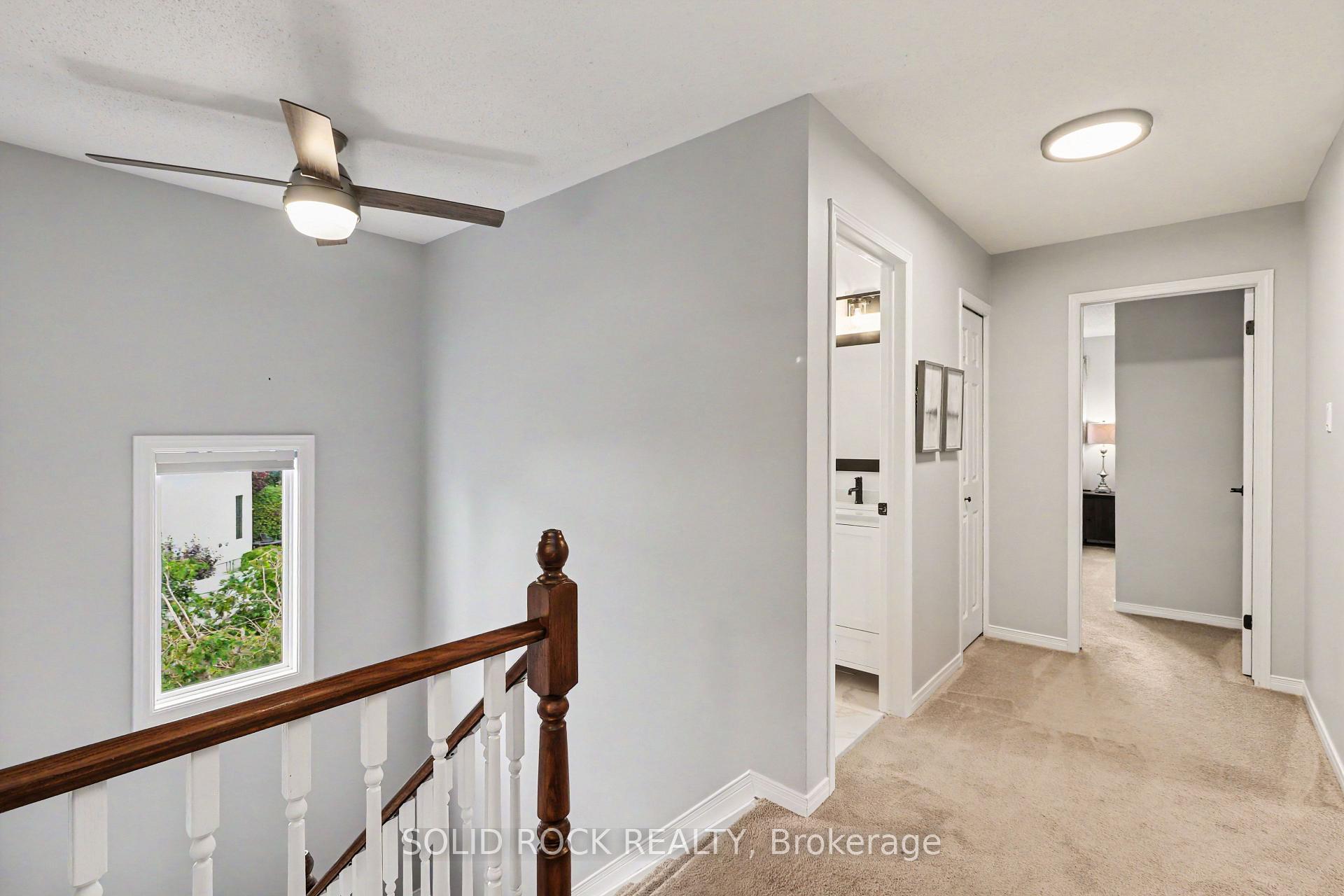 Photo 33 of 939 Como Crescent, Ottawa, Fallingbrook/Pineridge — HOMEH