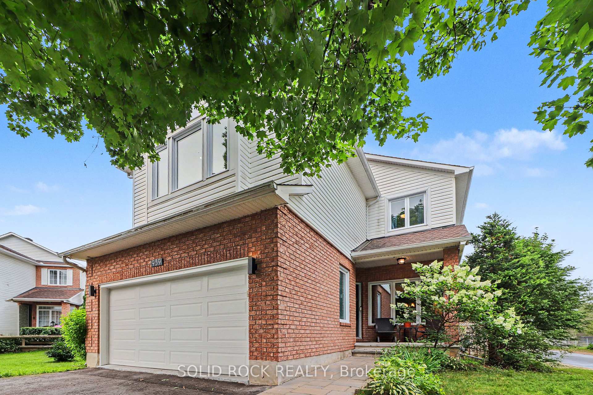 Photo 41 of 939 Como Crescent, Ottawa, Fallingbrook/Pineridge — HOMEH